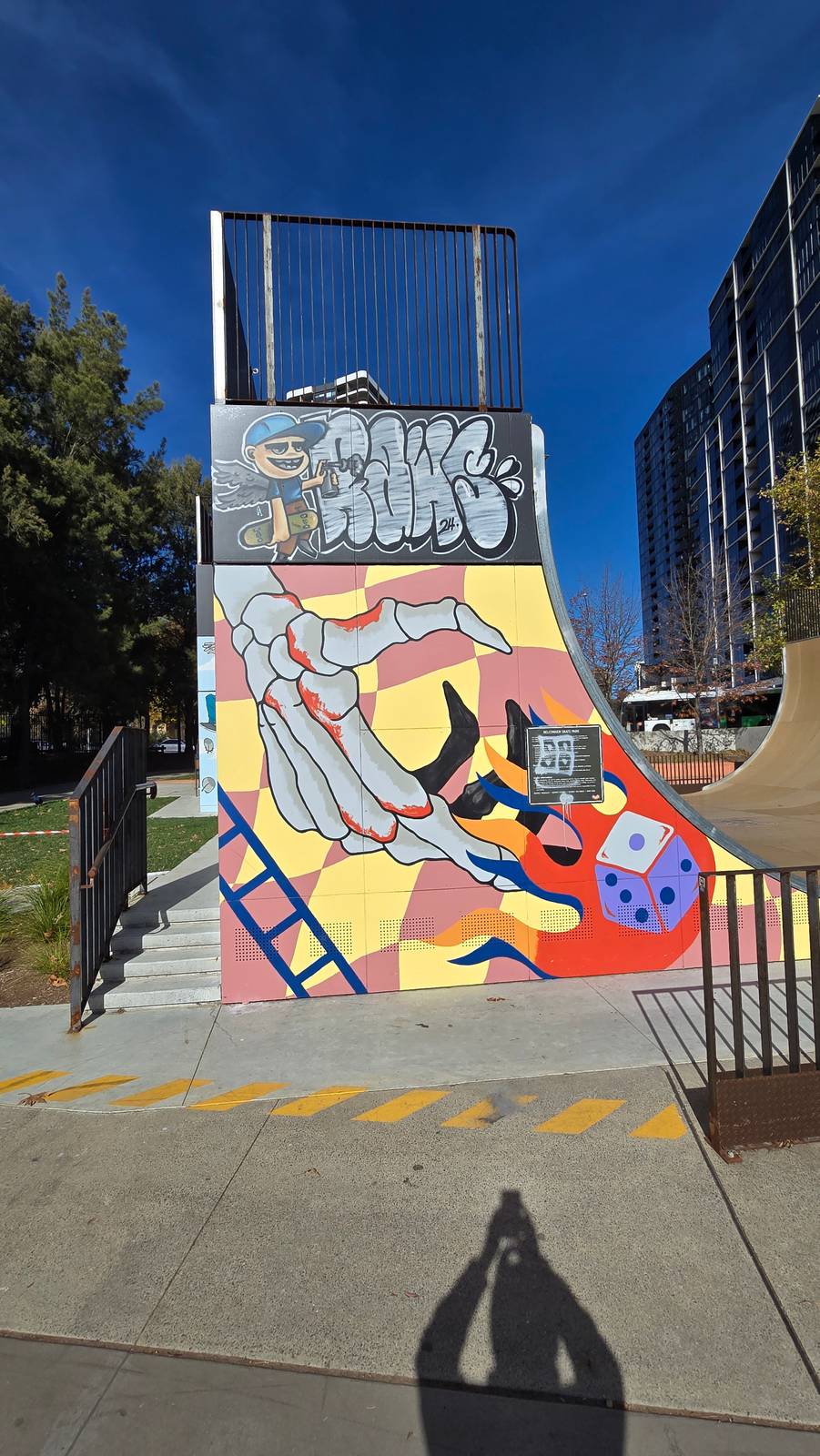Houl&mdash;Belconnen Skate park Murals