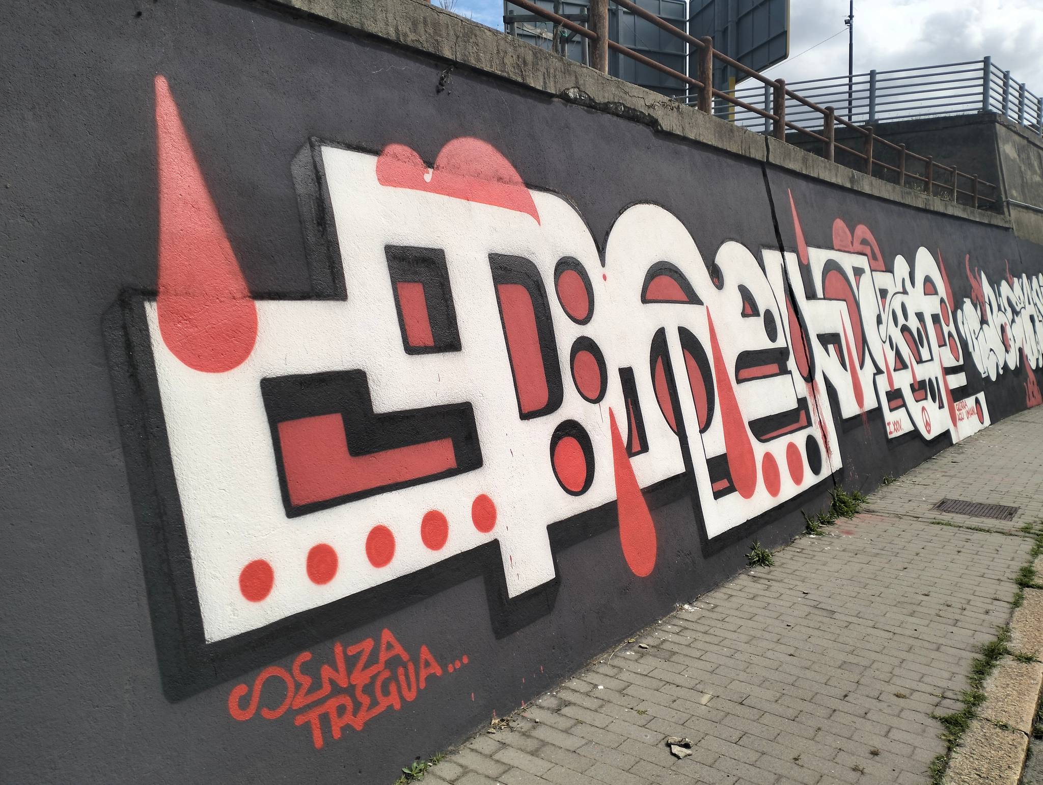 Porto&mdash;Guerra agli umani