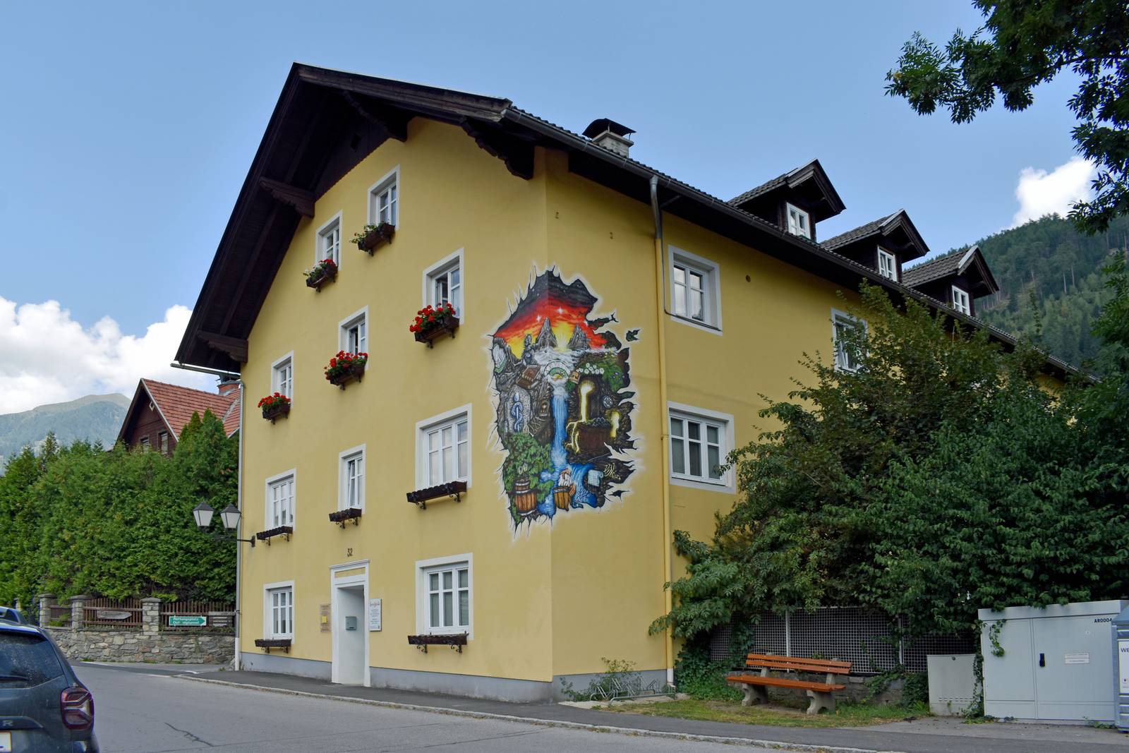 Günther Rogl, Leonie Steinwender&mdash;Doctor's house // EU Kunstwaende