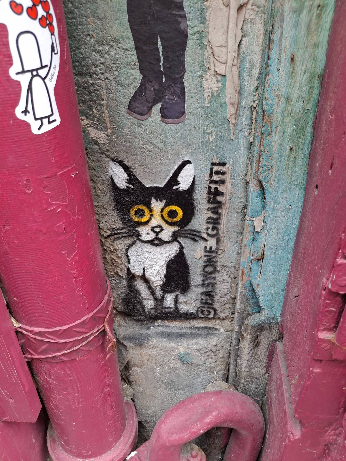 easyone graffiti&mdash;Alley Cats