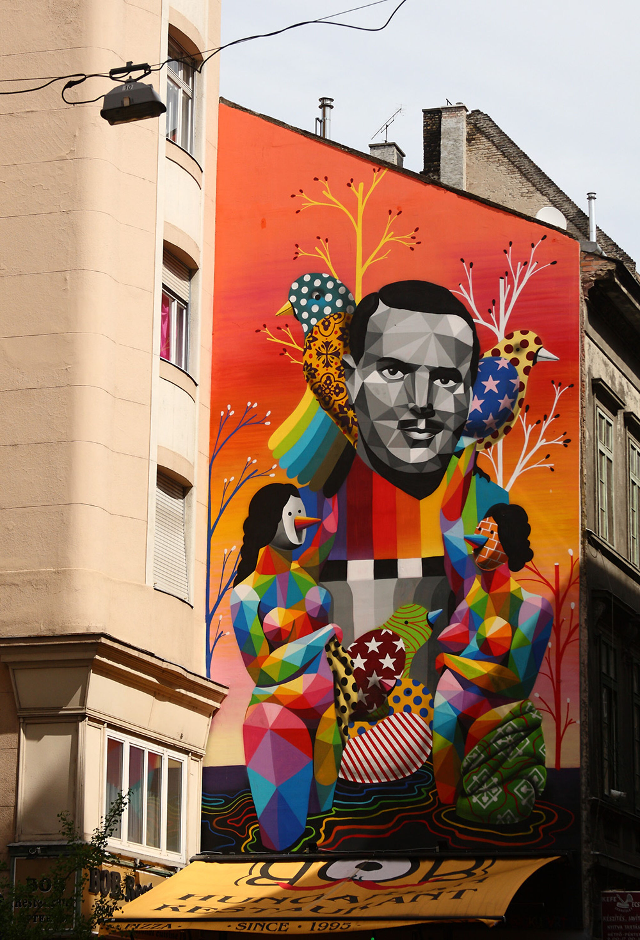 Okuda&mdash;Mural dedicated to Angel Sanz Briz