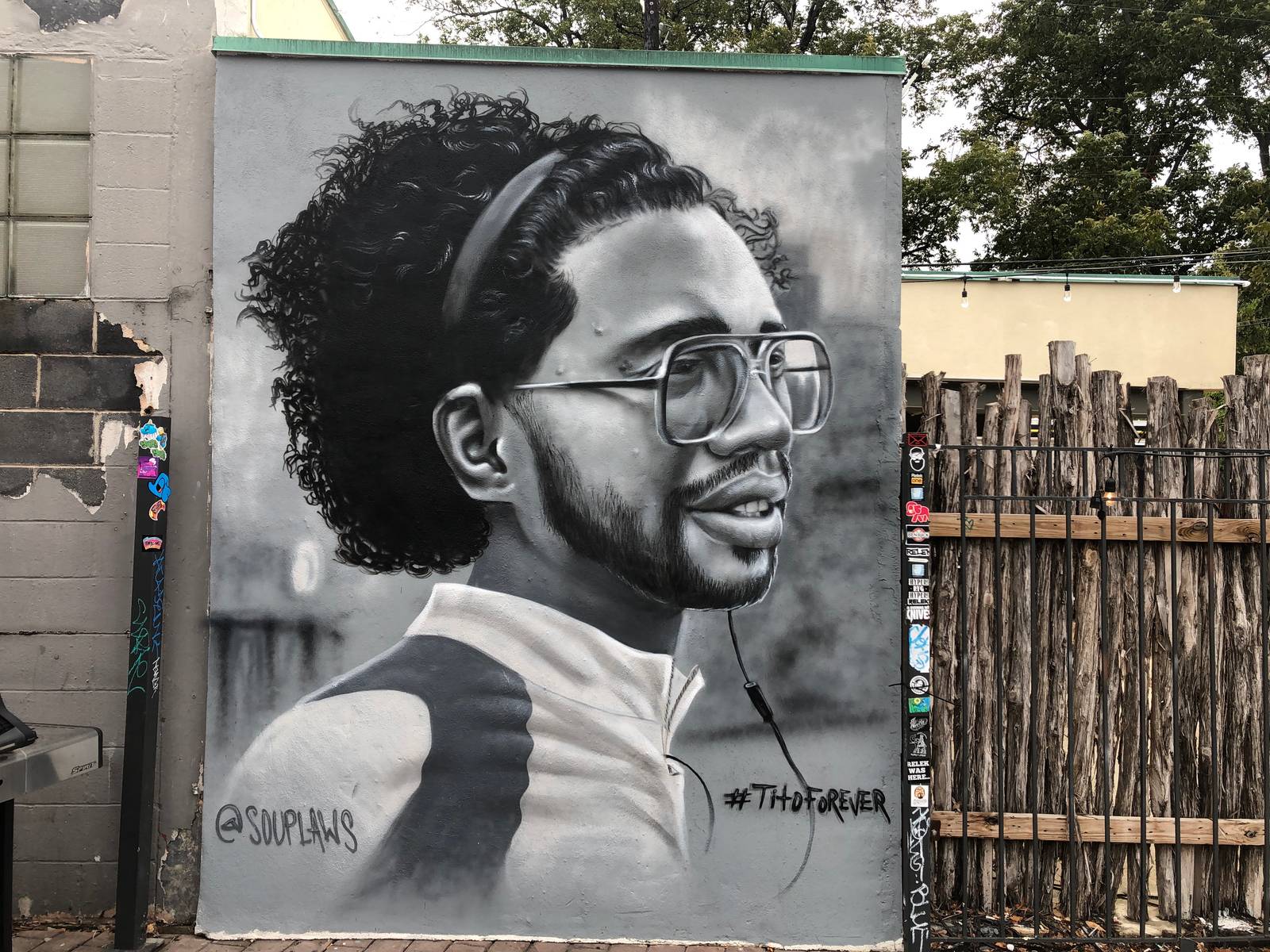 Nik Soupé&mdash;Tito Bradshaw memorial