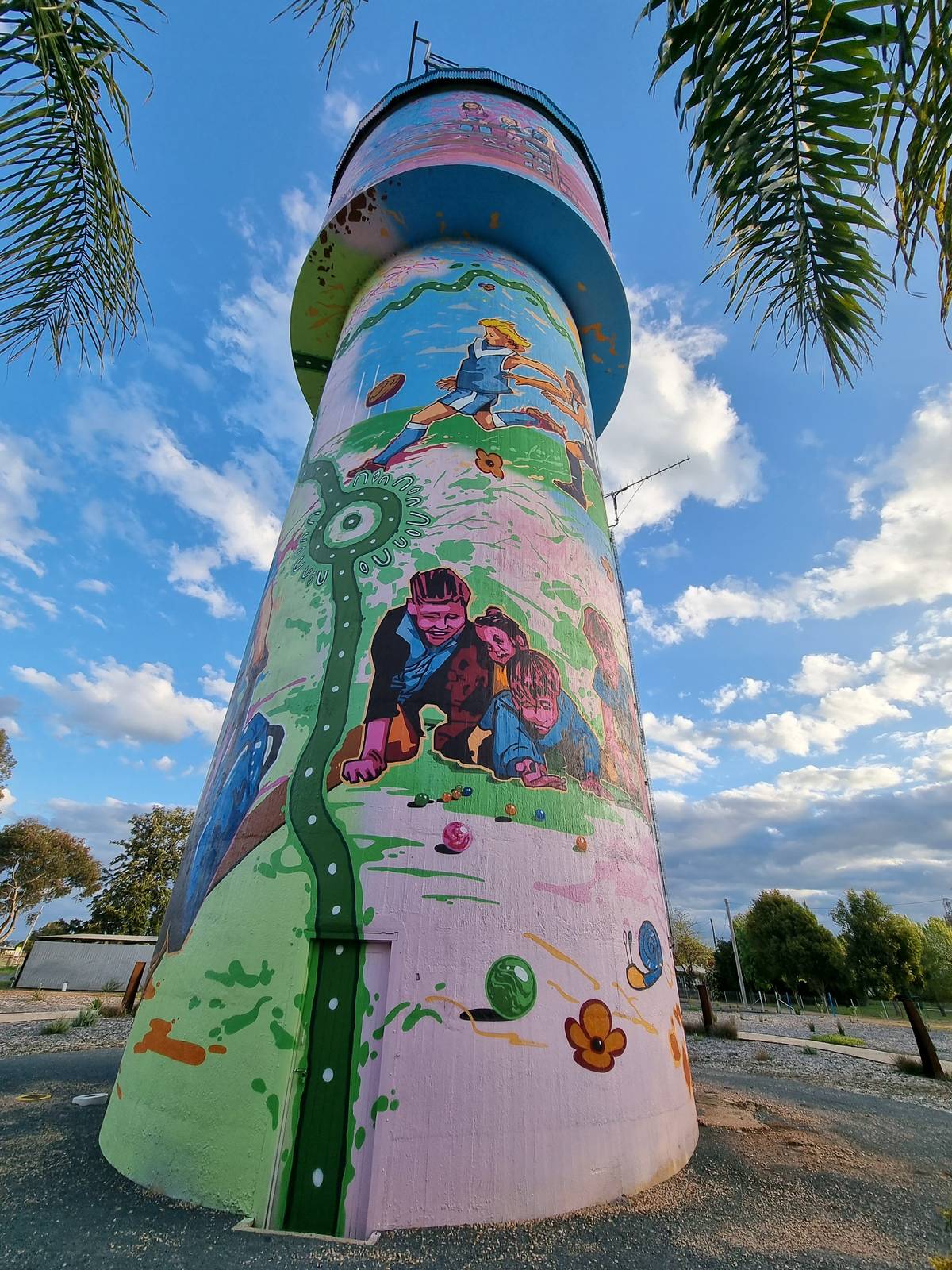 Heesco&mdash;Yerong Creek Water Tower