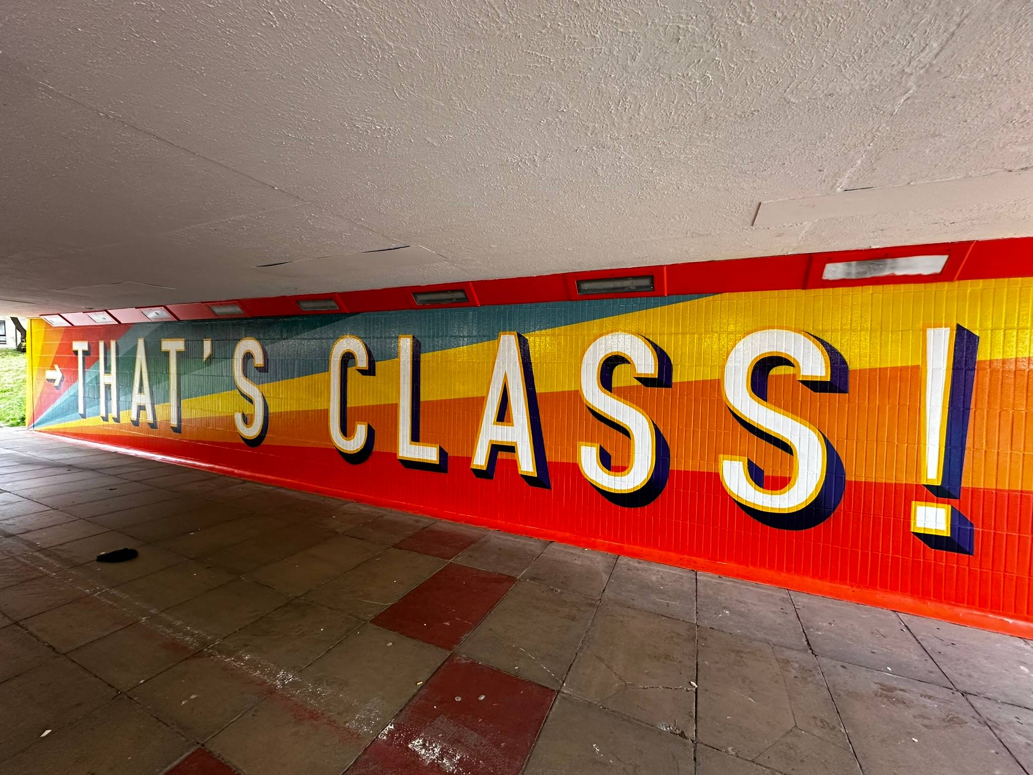 Eleanor Tomas, Sue Lewry&mdash;That's Class