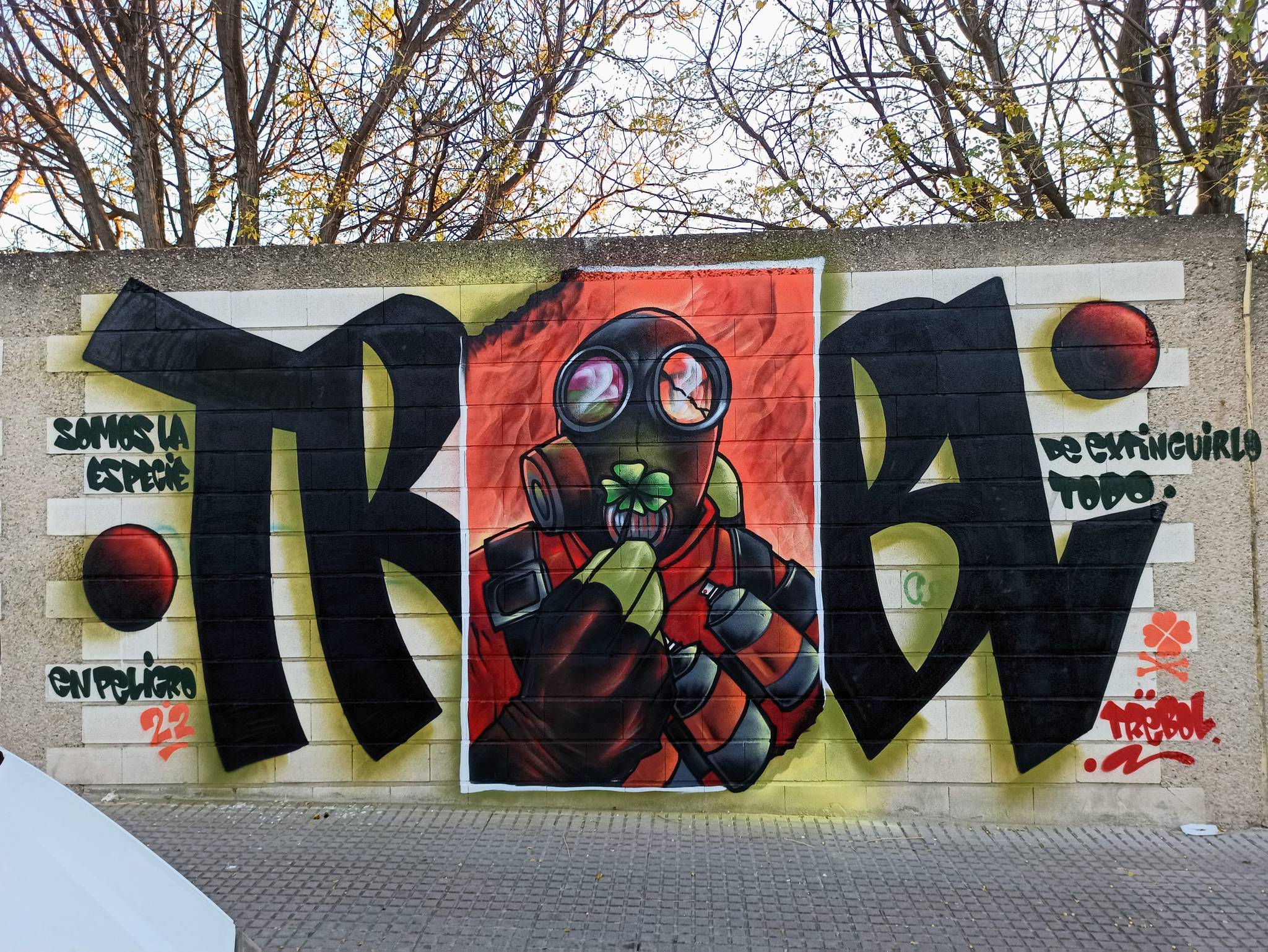 Trébol&mdash;Pyro