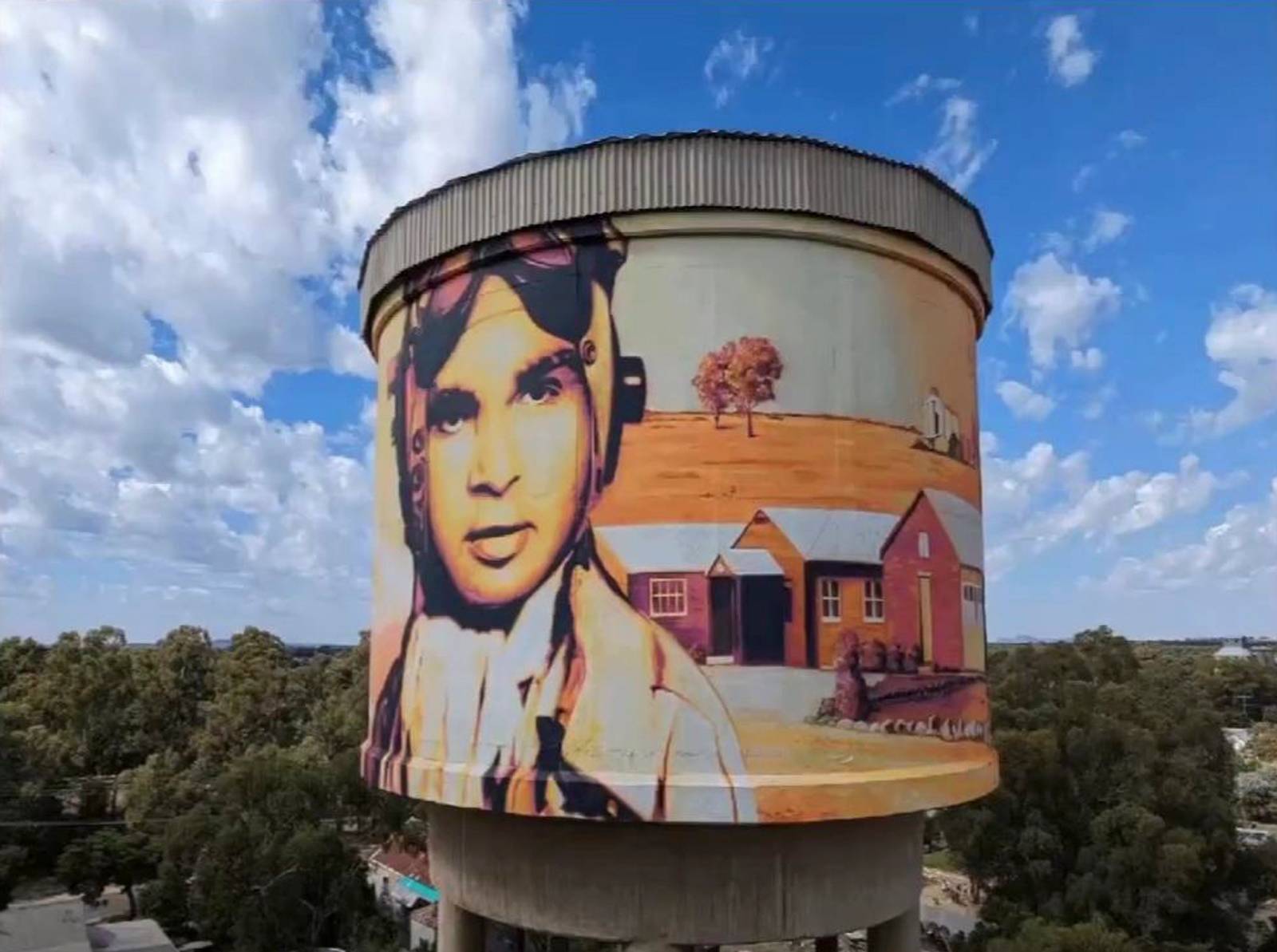 Damien_Mitchell&mdash;Uranquinty Water Tank
