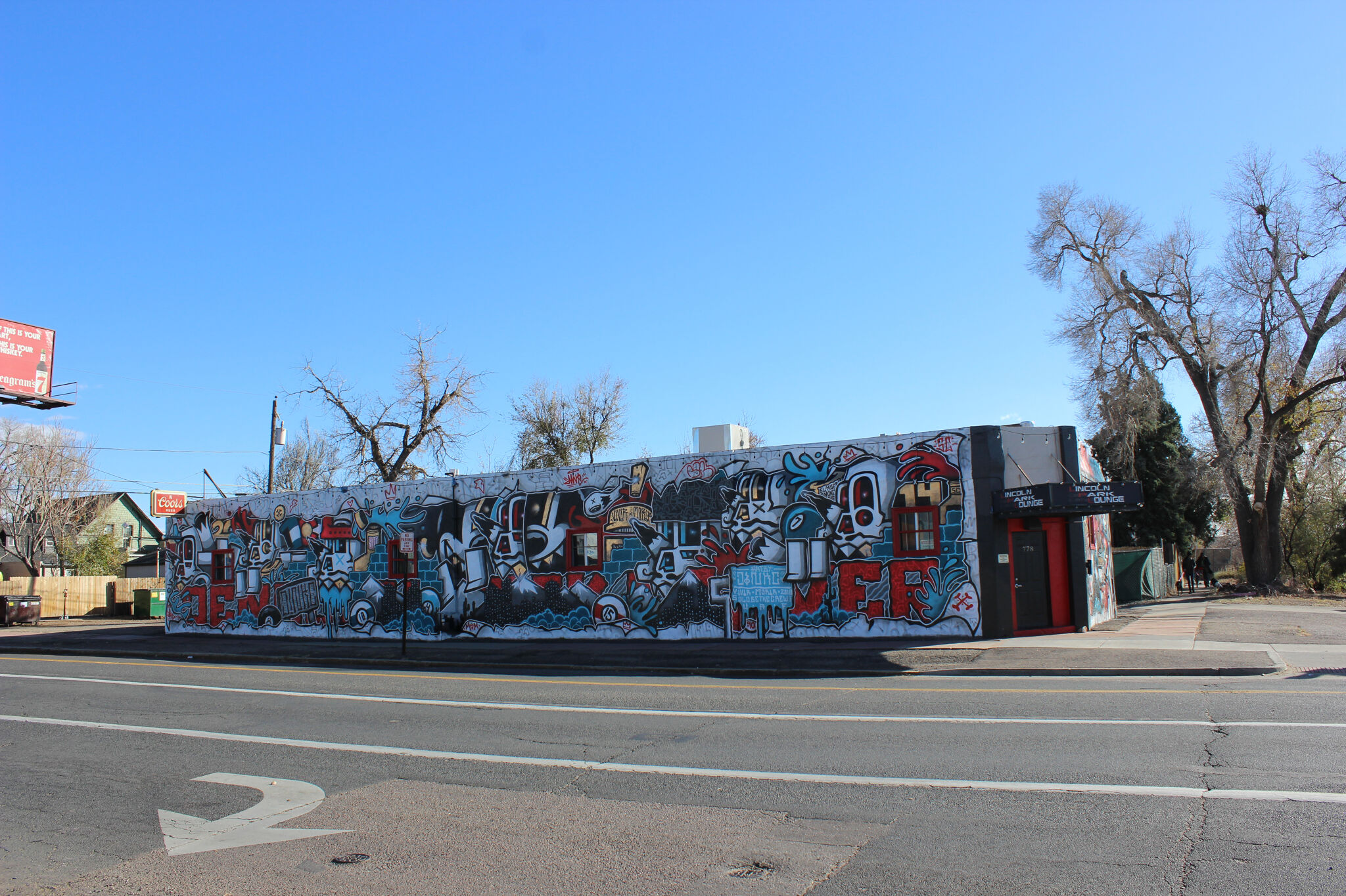 DINKC&mdash;Lincoln Park Lounge