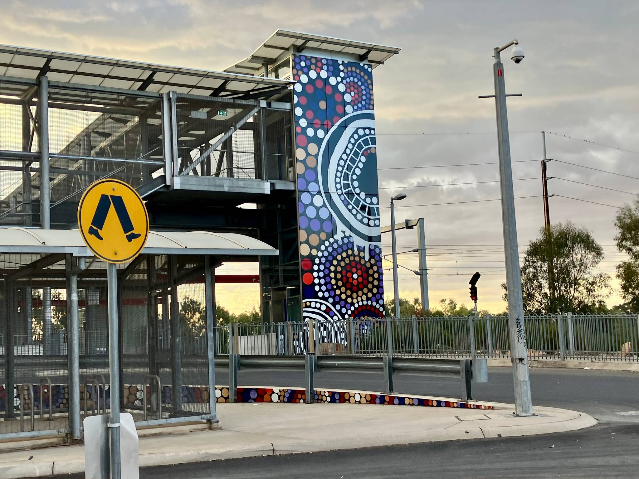 Elizabeth Close Arts&mdash;undefined