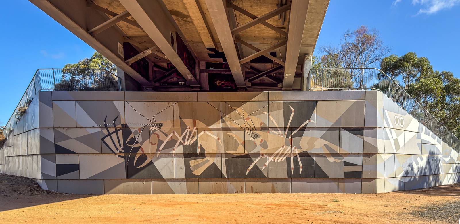 Garry Duncan, Shane Karpany, Jason Karpany, Elsie Summer&mdash;Berri Bridge Mural