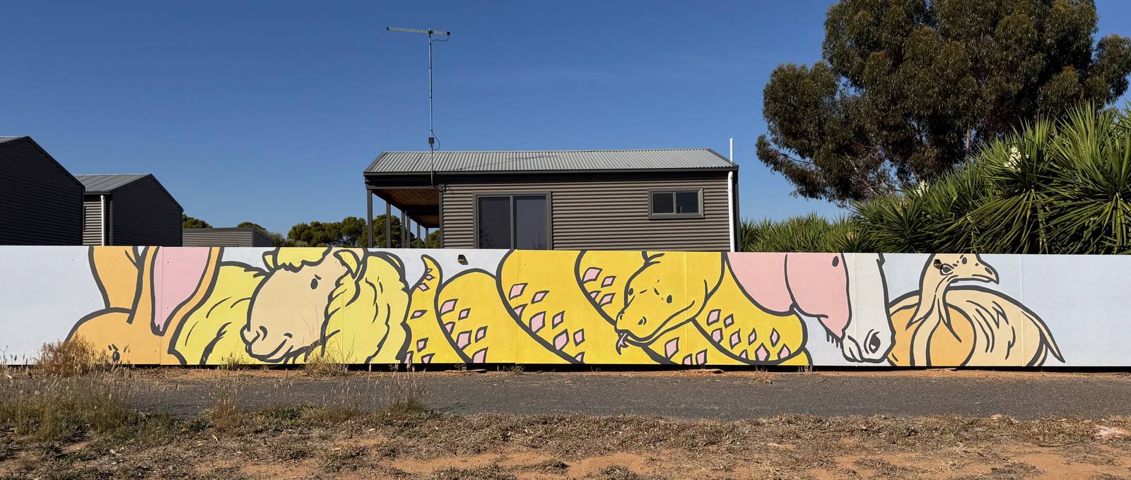Kaffeine&mdash;Farmyard Animals Mural
