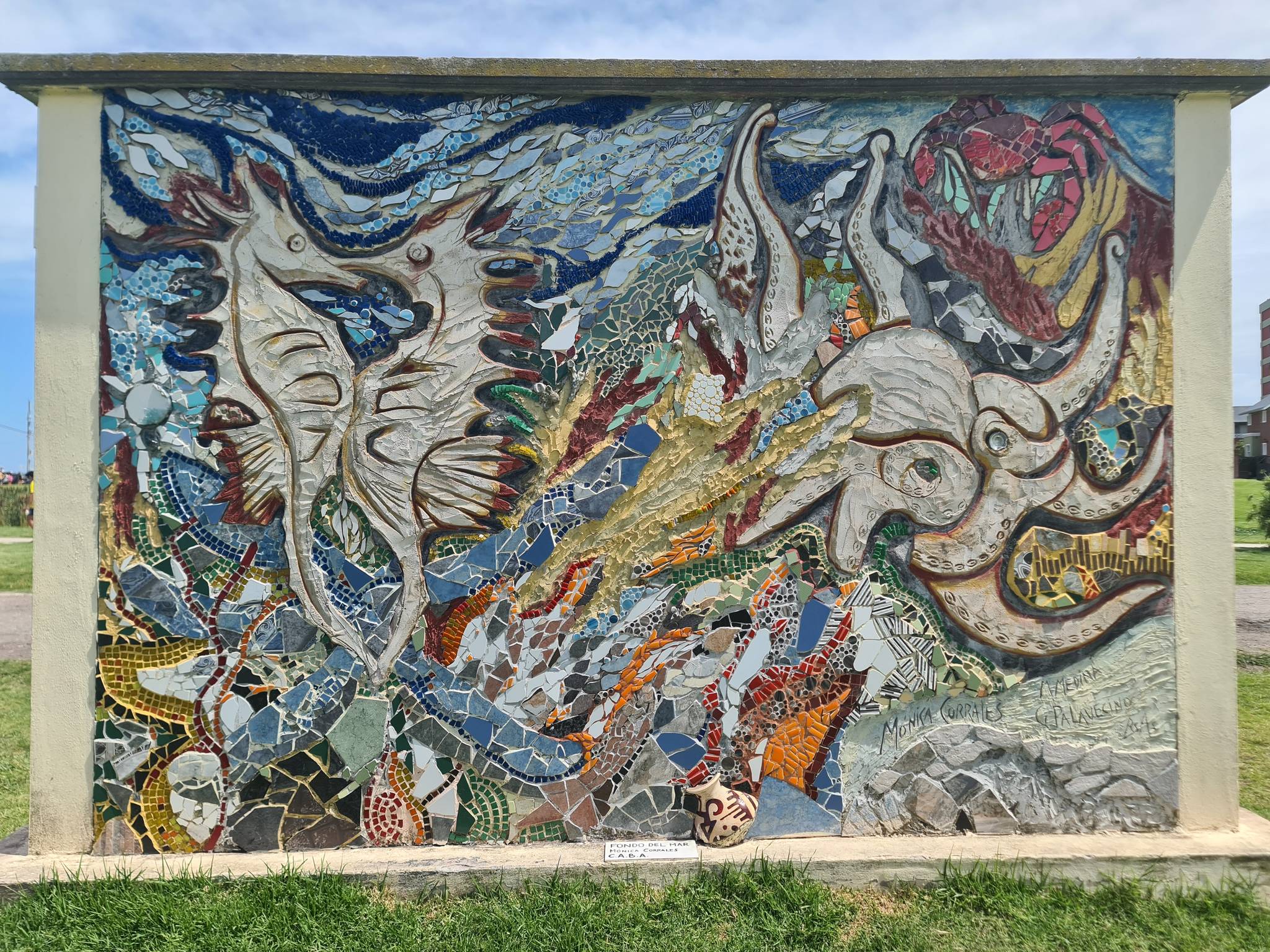 Monica Corrales&mdash;“Fondo de Mar – (El Mar de Miramar)”