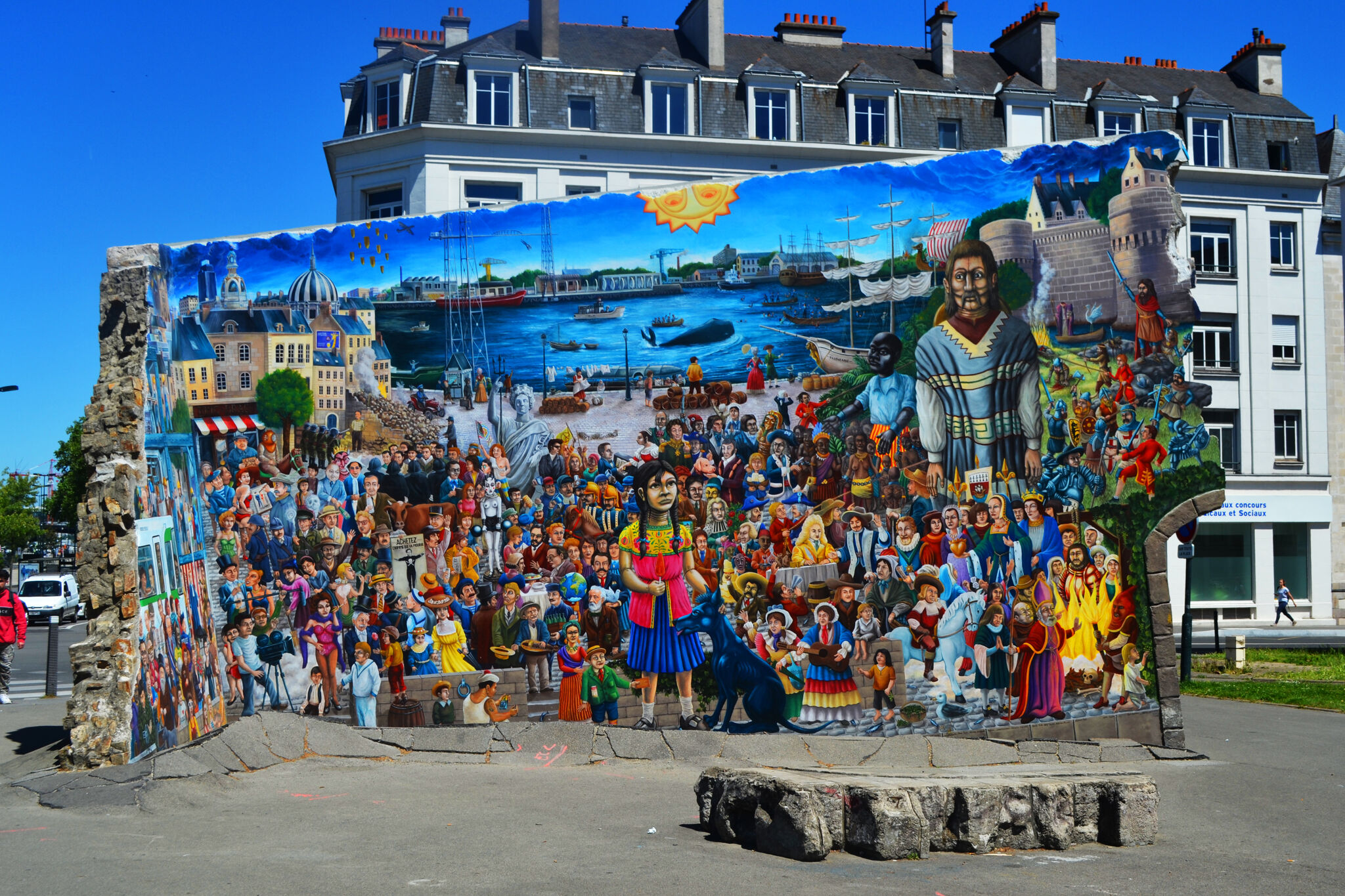 Benjamin G, Elisabeth Unrug, Nathalie Garnier, Pierre Pipet, Anissa Zedam, Azénor, James Clochard, David Pich, Nathaliz Catteau, Kazy Ugglef, Mathilde Plisson, Stéphane Pich, Adèle Guyodo, Davi Bartex&mdash;Royal de Luxe