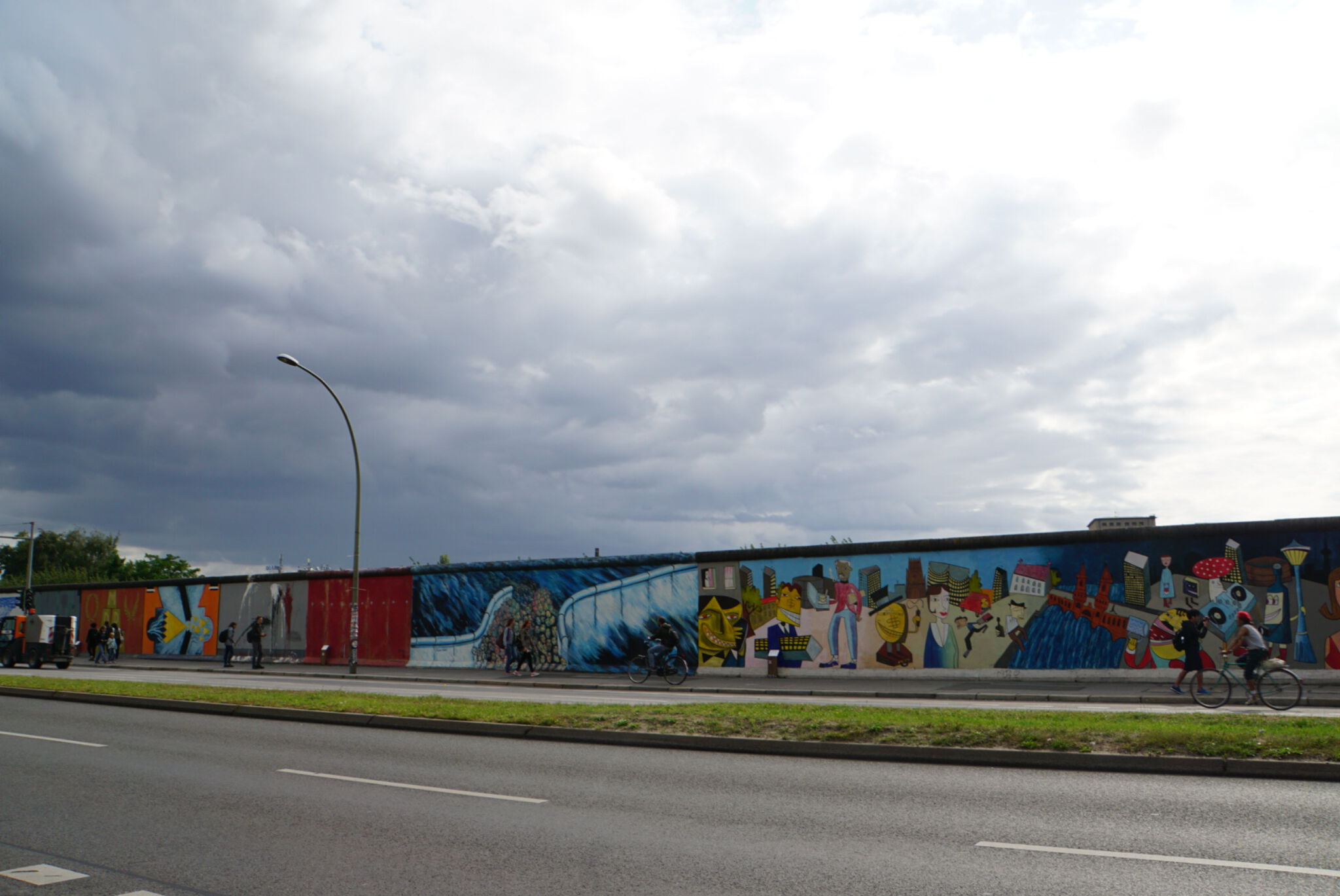 Various Artists&mdash;East Side Gallery