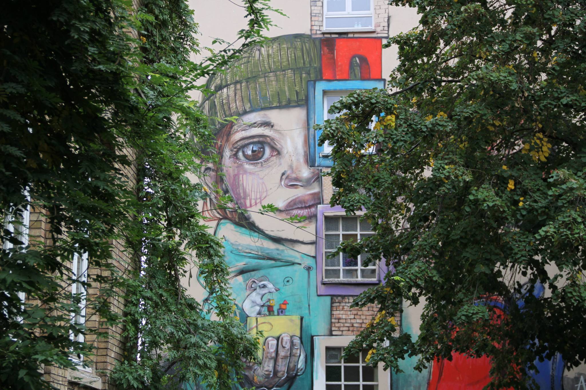 Hera (Herakut)&mdash;Anything is beautiful if you look at it with love