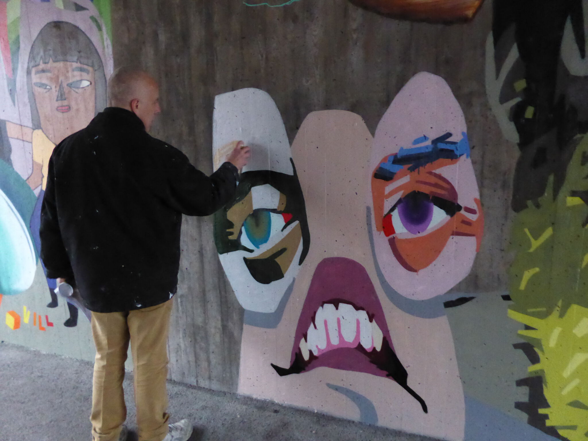 Ruskig, Zabou, Tasso, Unir1, Clean, Le, Kaos, Kevin Olsson, Lisa Ewald&mdash;Tunnel