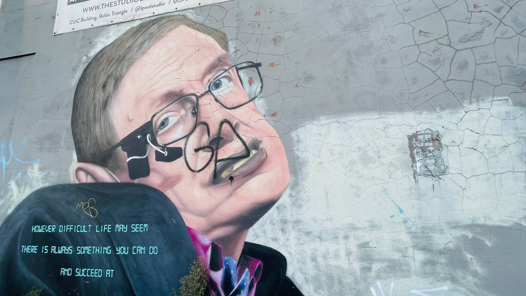 Akse&mdash;Stephen Hawking