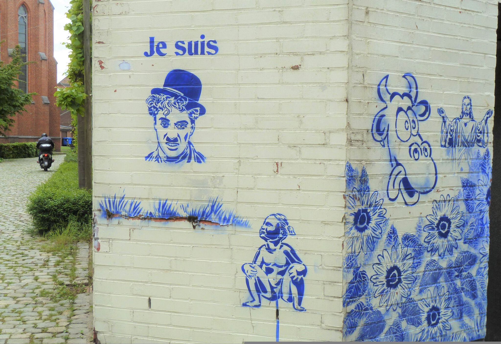 Hugo Kaagman&mdash;Belgium in Delft blue
