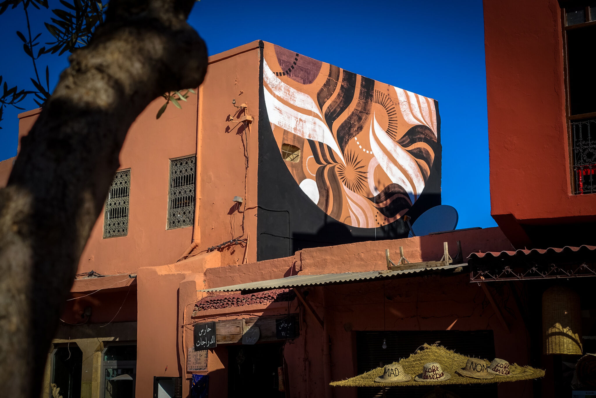 Lucy McLauchlan&mdash;mural for mb6streetart-festival