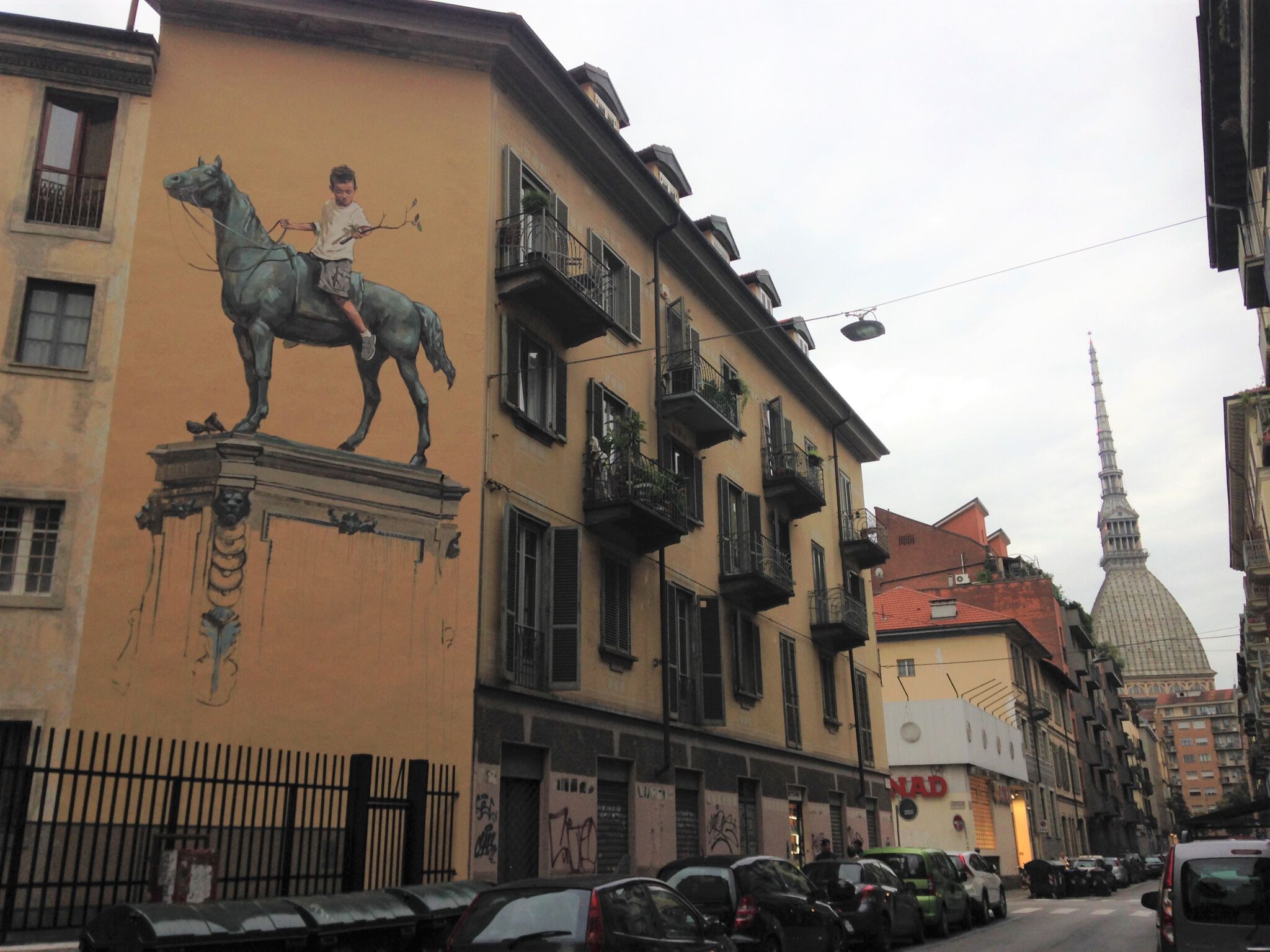 Ernest Zacharevic&mdash;Bronze sculpture - History and tradition