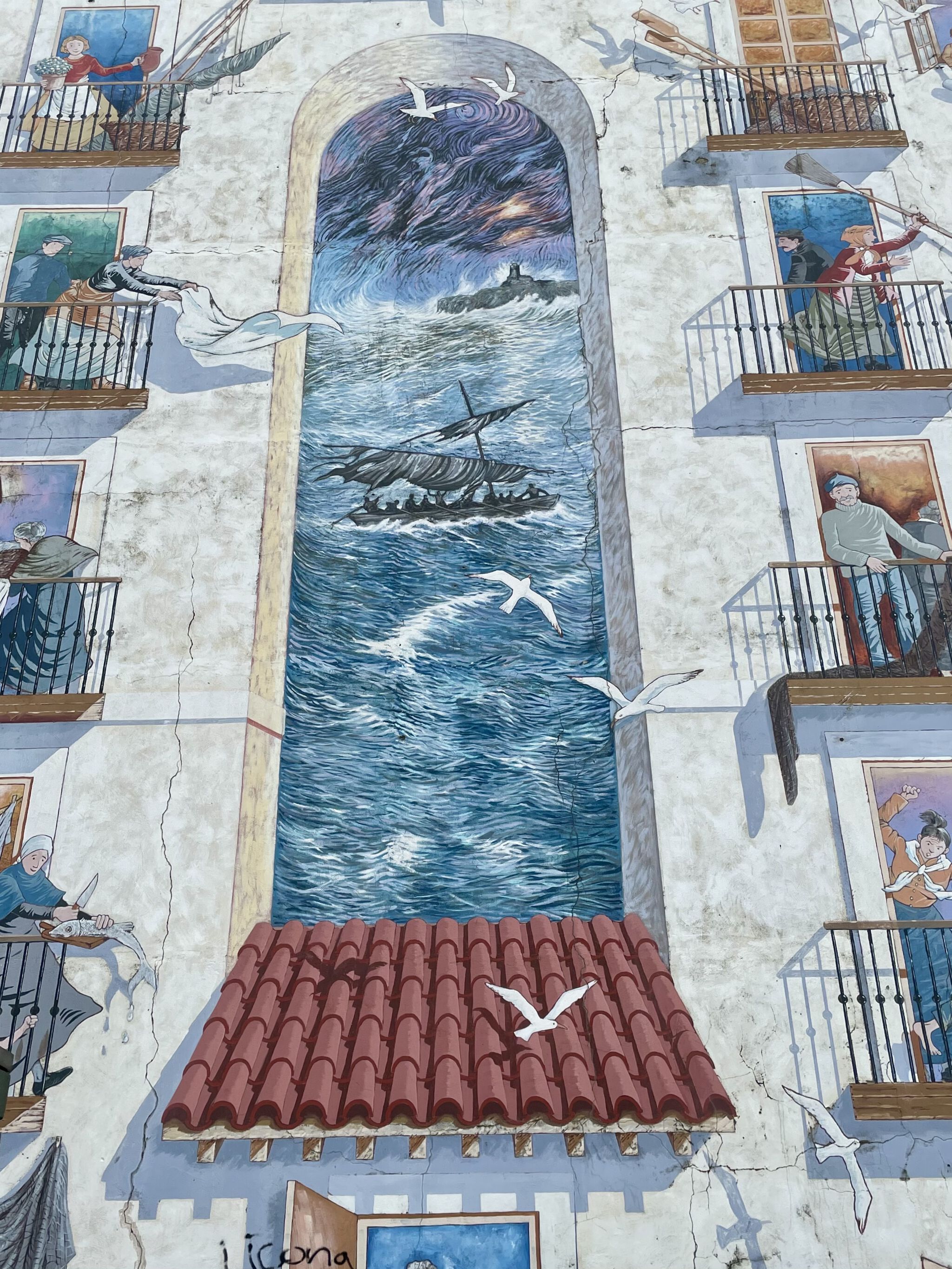Chema Román, Manuel Fuentes, José Ramón Sánchez&mdash;Sotileza Building