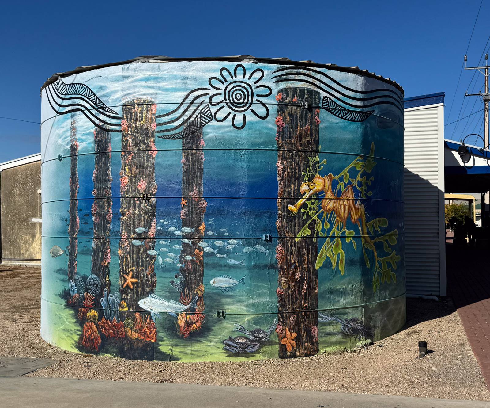 Jason Swales, Rachelle Plazeriano, Ngrakani Harley Hall, Stephen Renfrey&mdash;Warooka Water Tank Art