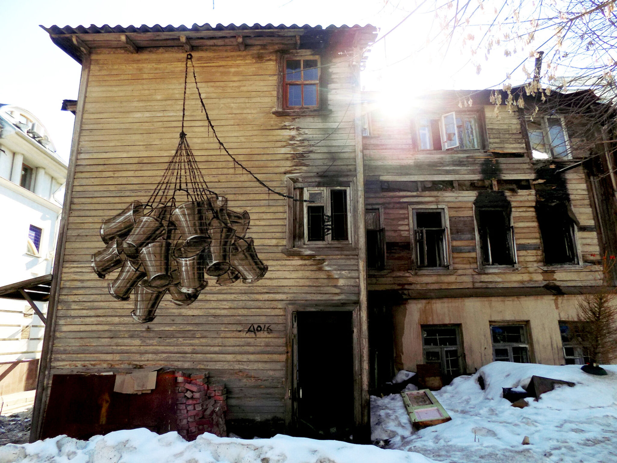 Andrey Olenev&mdash;EMPTY BUCKETS