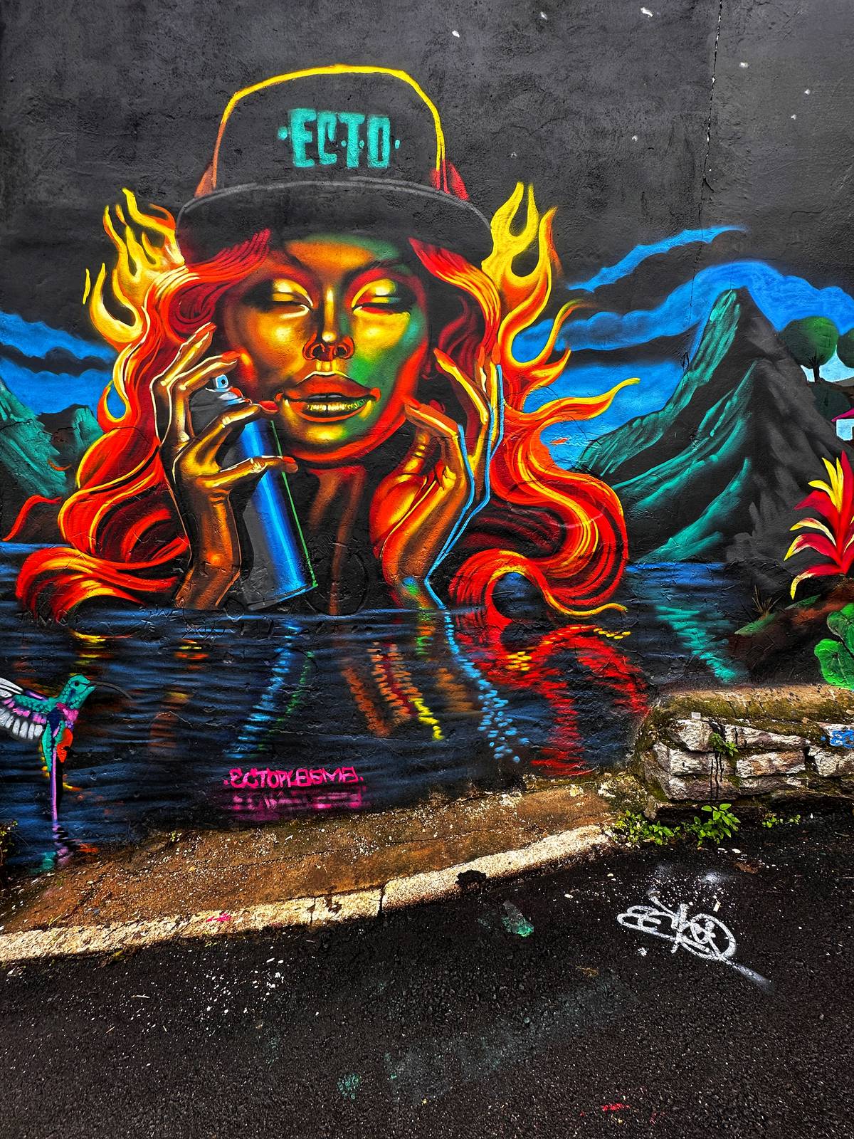 Monsterectoplasma&mdash;Fire Girl