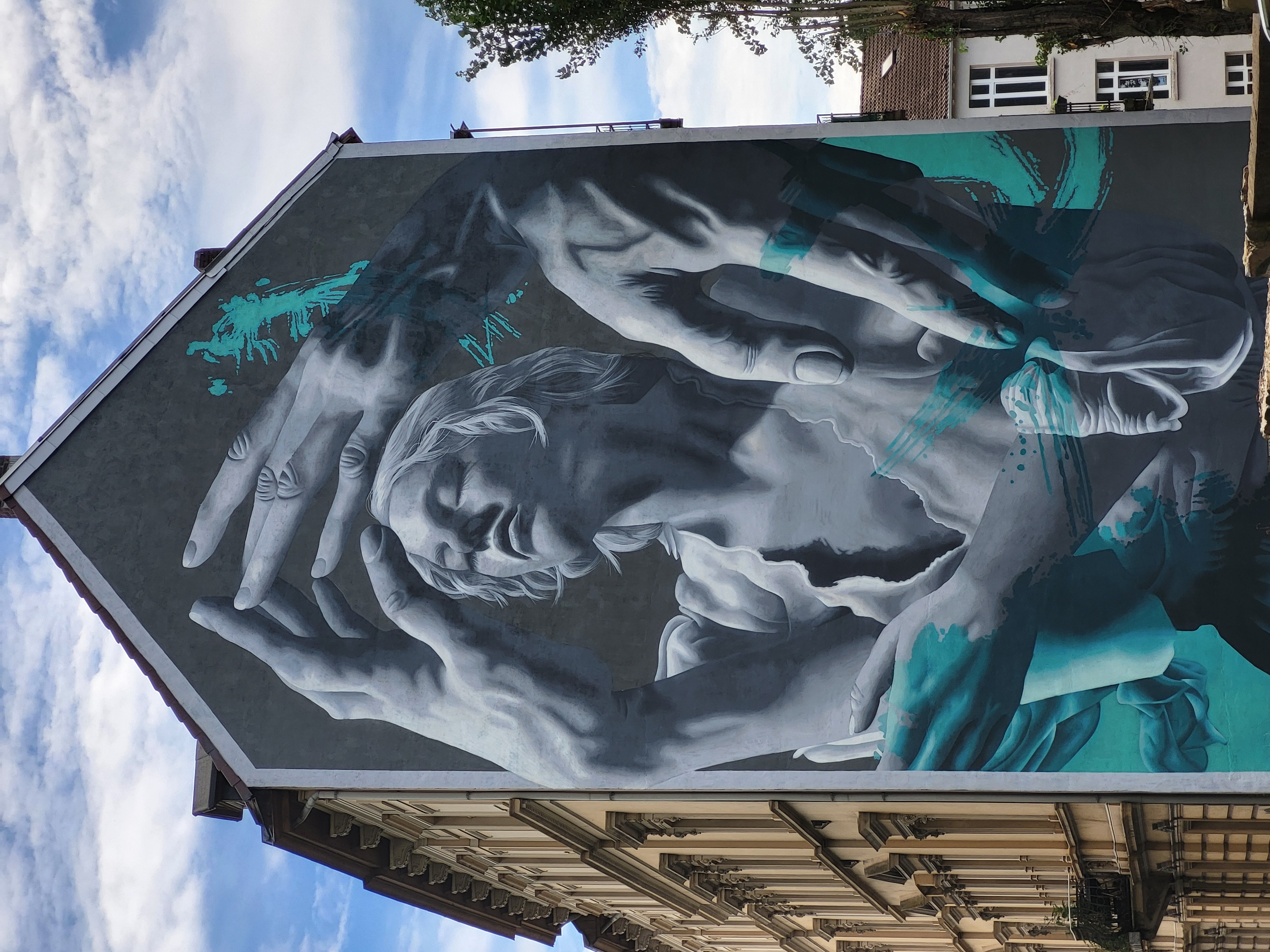 Untitled by JDL - Street Art Cities