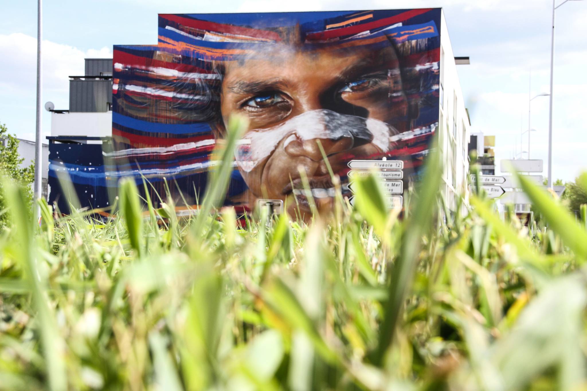 Adnate&mdash;undefined