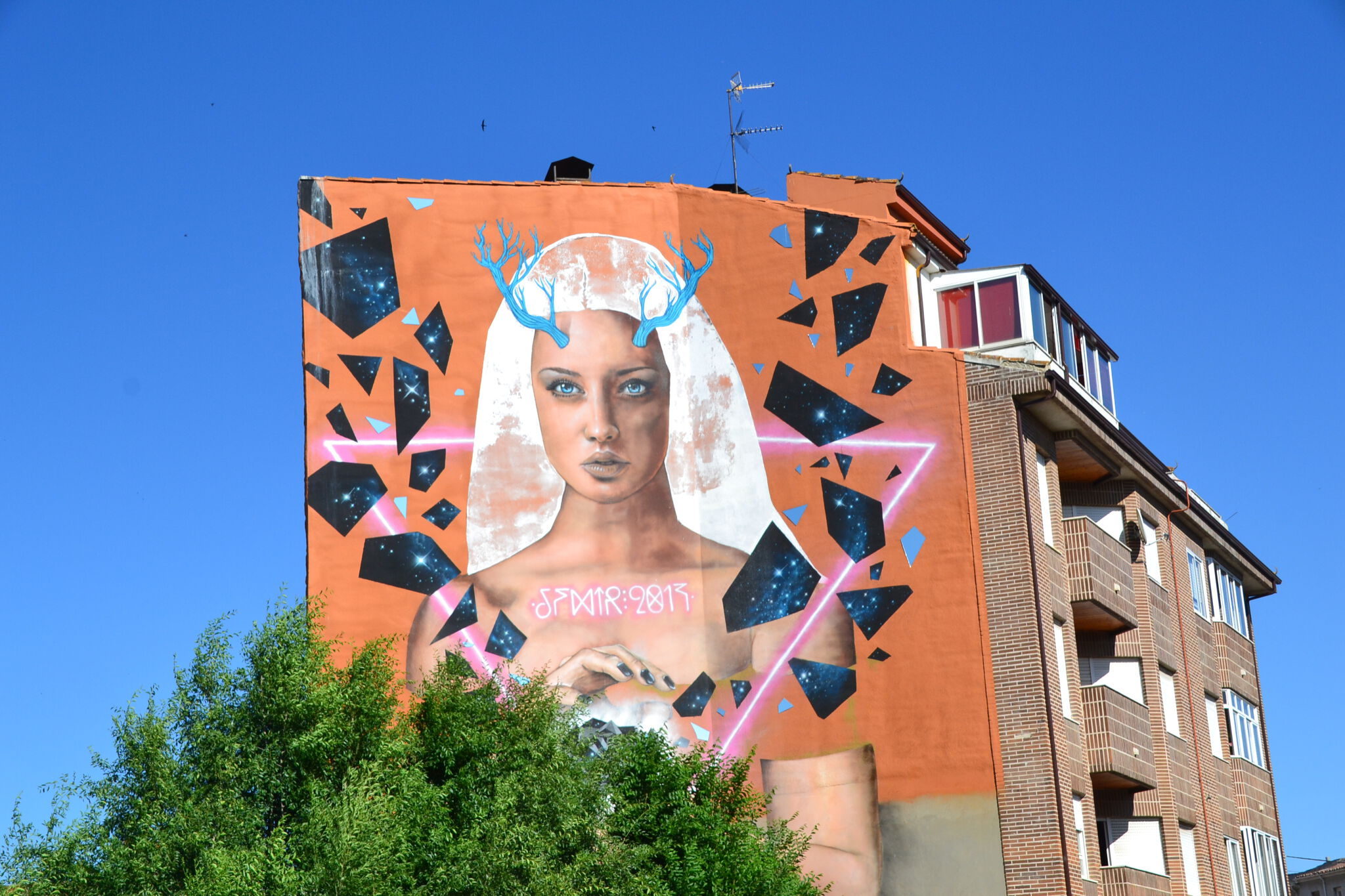 Sfhir&mdash;Diosa naturaleza