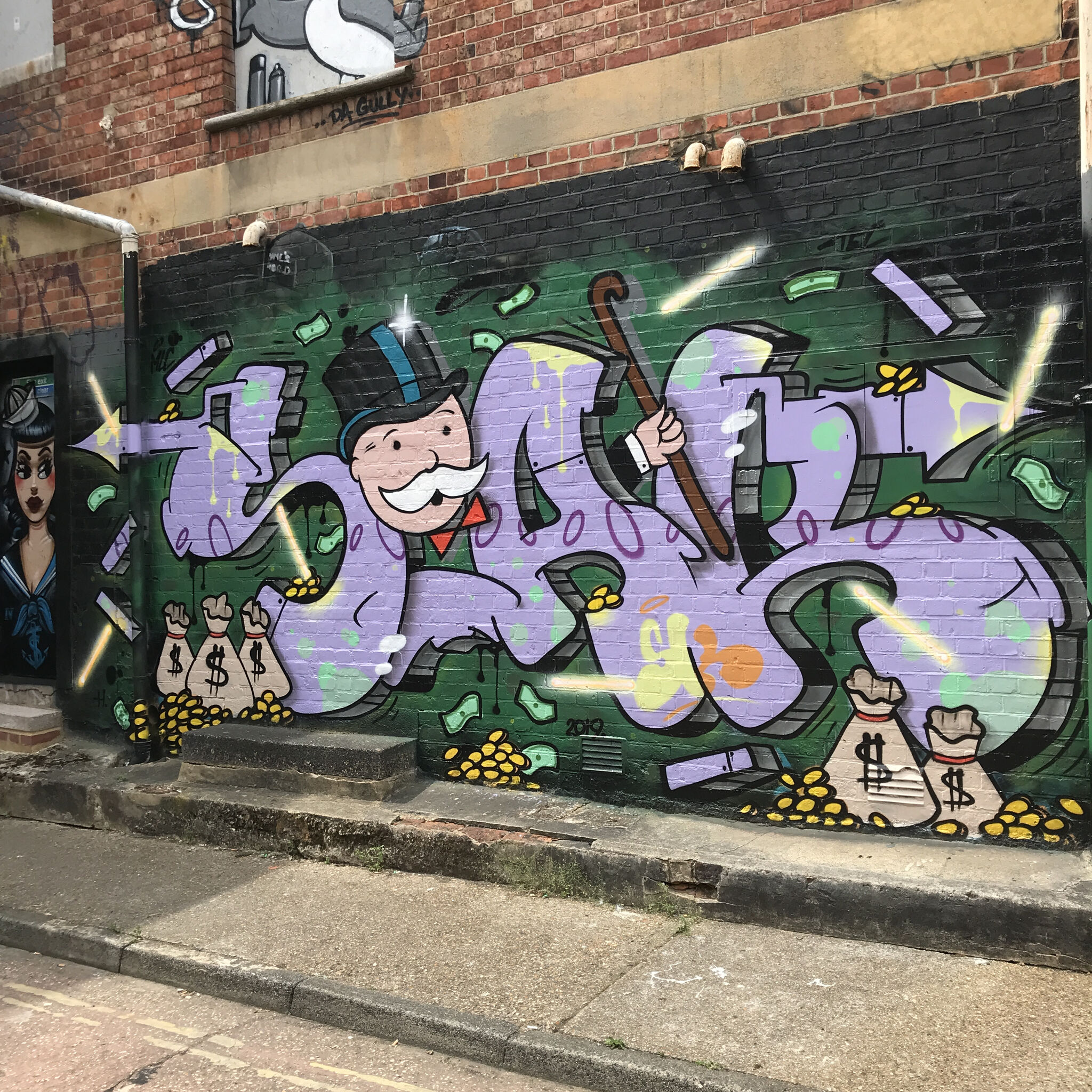 Fark, Roo Abrook, Kloth, NZIE, Sarnie, Nova, South Soak, Berk MLC, Pogo, Mistersamo, RoosArt&mdash;Southsea Ghetto (various artists)