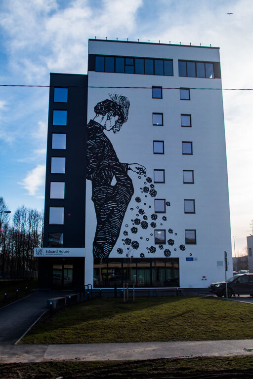 Eduard House