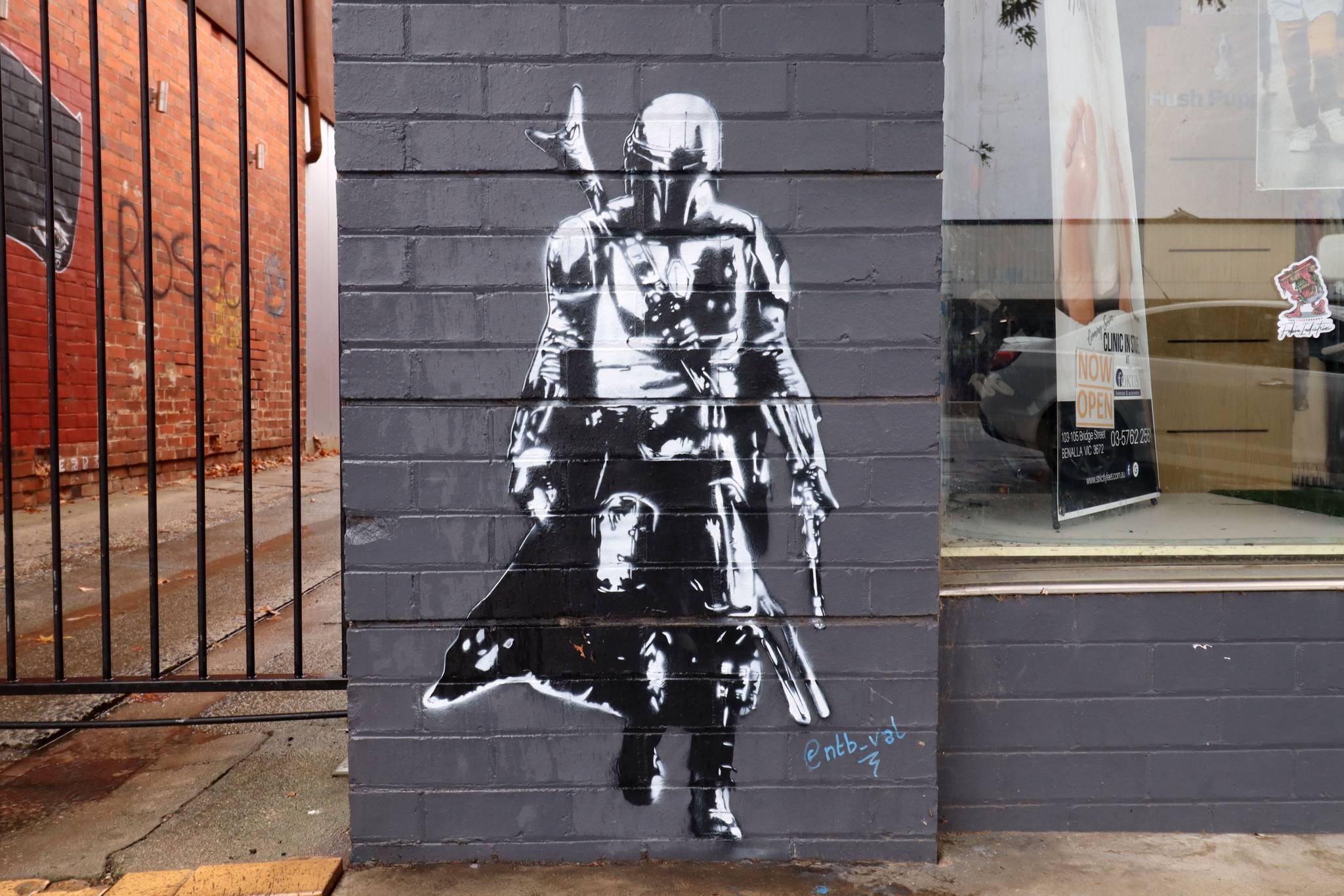 Val'entin Lm&mdash;The Mandalorian