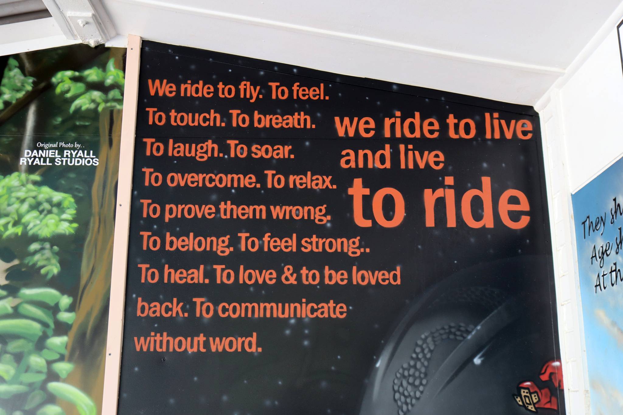 Urban Art Australia&mdash;Motorcycling Murals