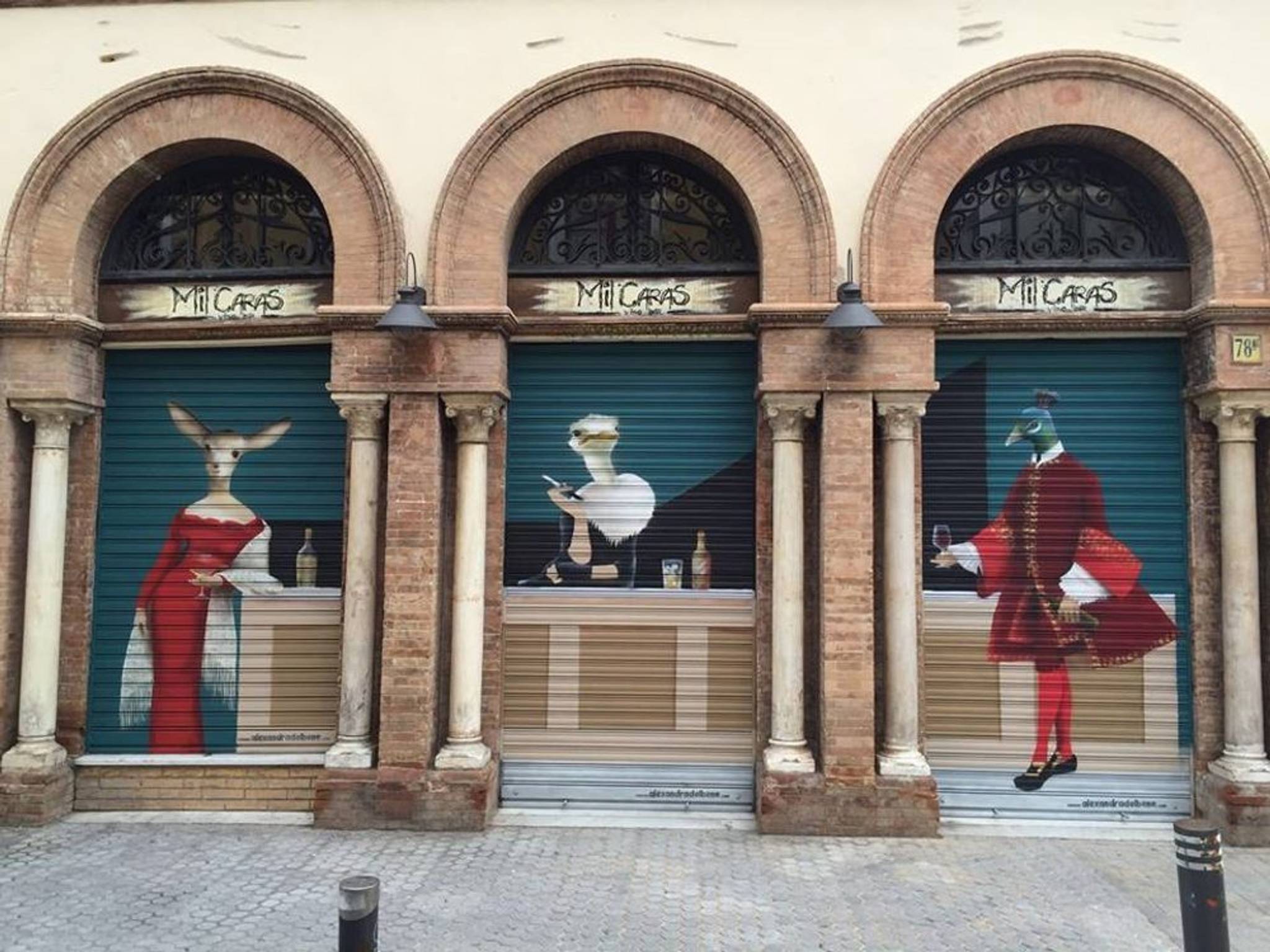 Alexandra del Bene&mdash;Bar Mil Caras