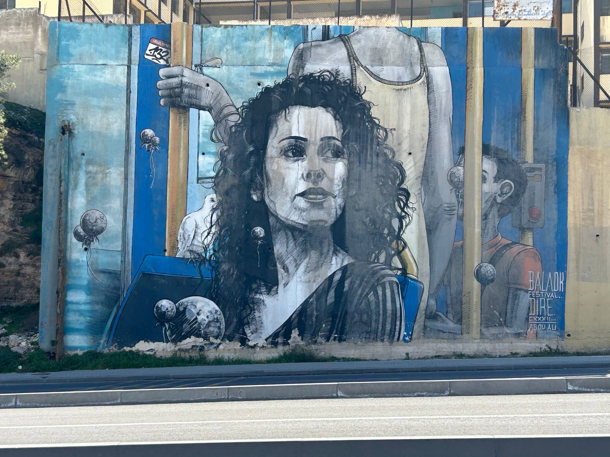 Bruno Dire&mdash;The woman of the bus.