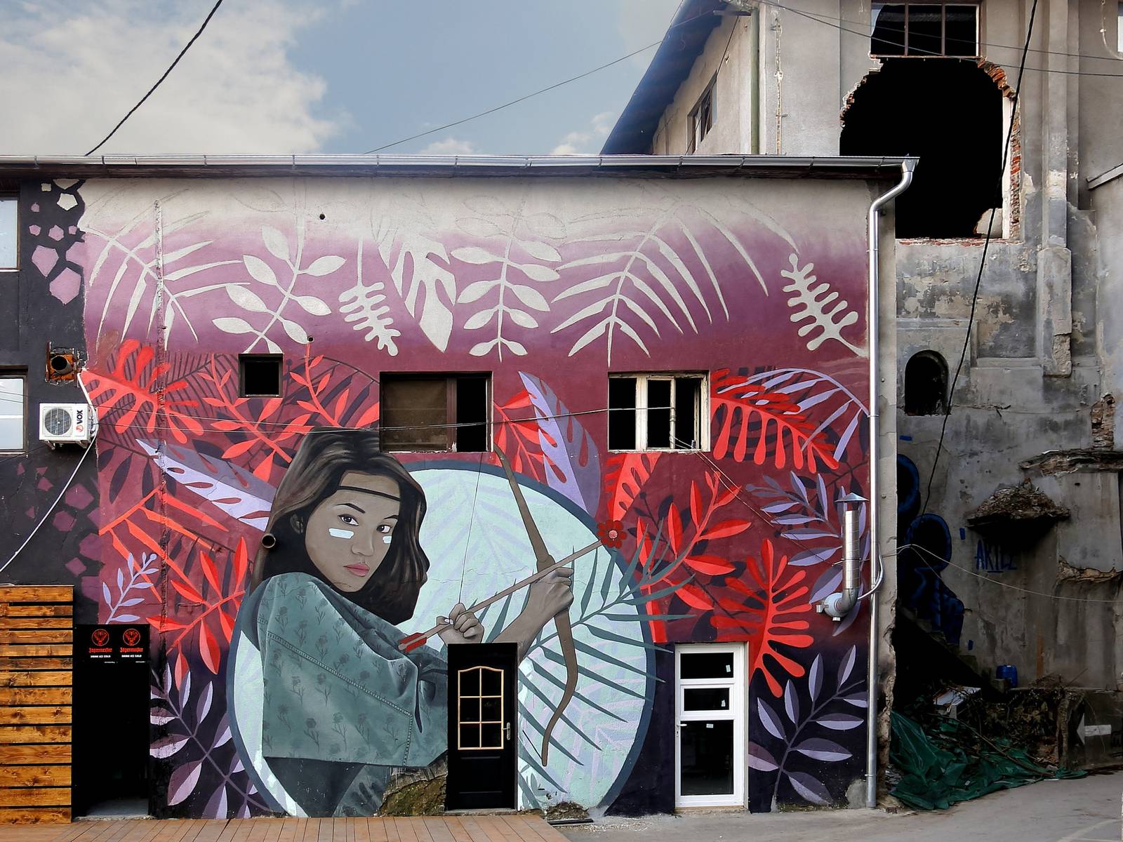 Artez&mdash;Hiawata's Girlfriend