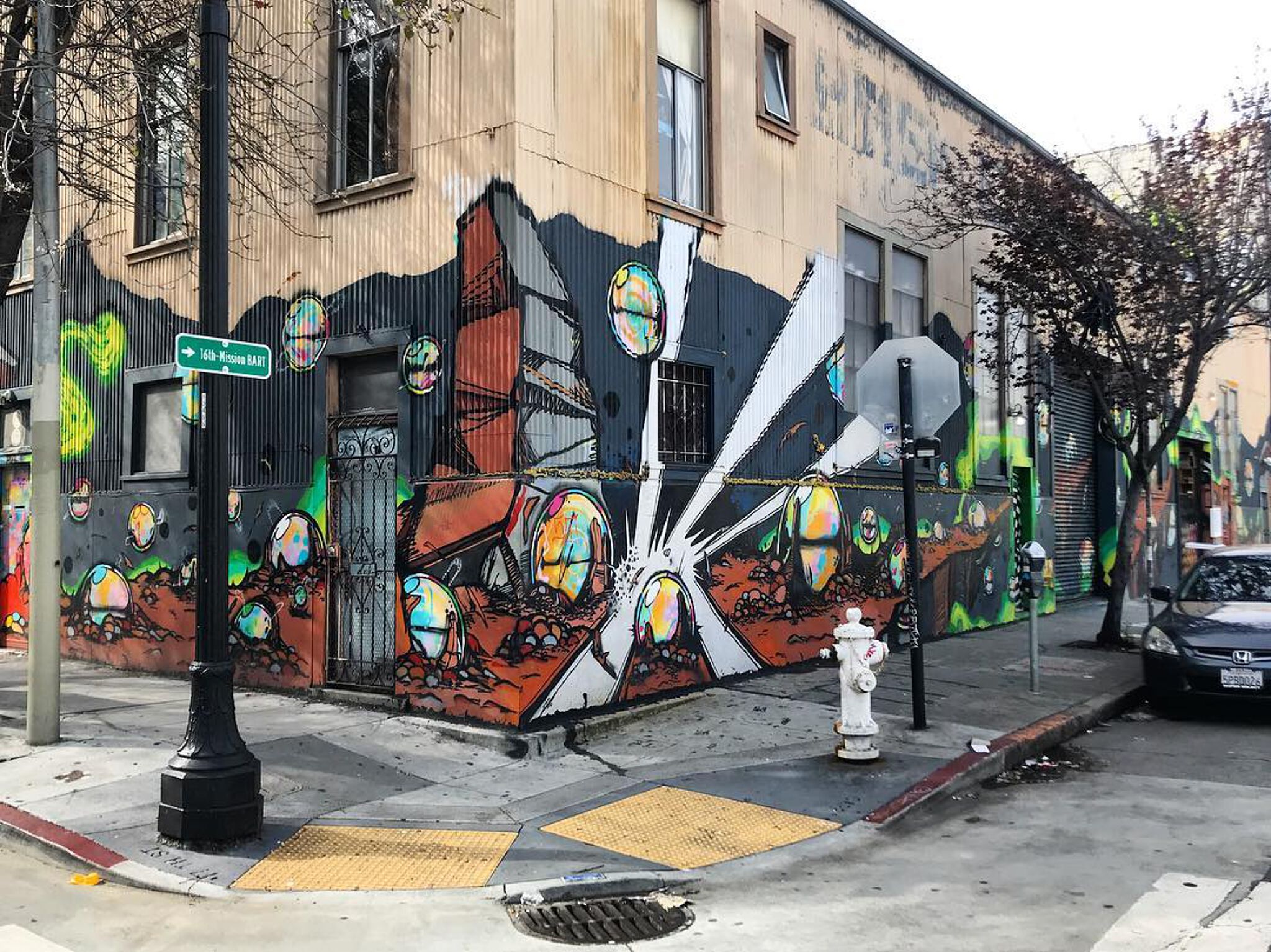 Unknown - San Francisco&mdash;Tectonic Bubbles