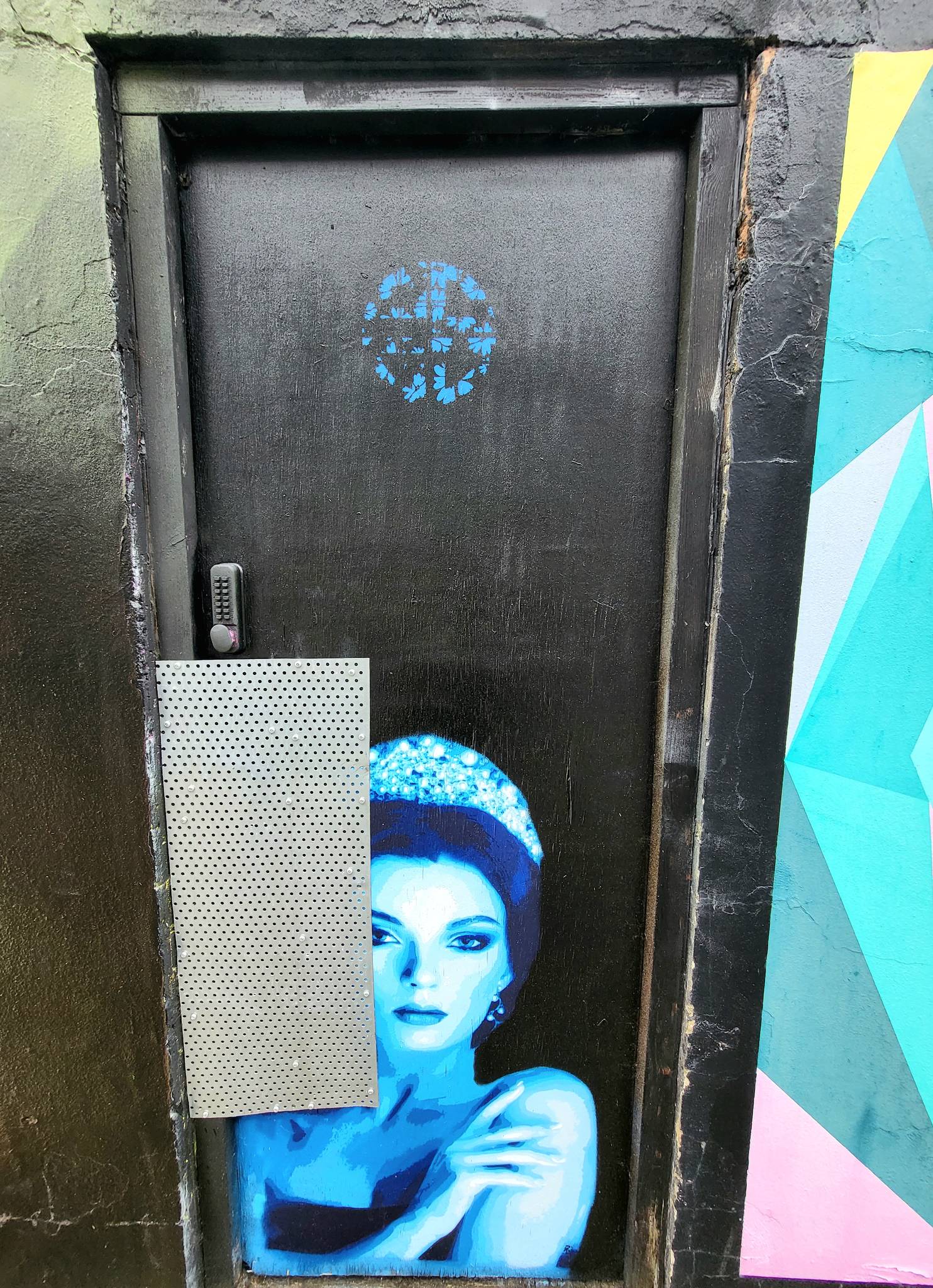 Fark, Roo Abrook, Kloth, NZIE, Sarnie, Nova, South Soak, Berk MLC, Pogo, Mistersamo, RoosArt&mdash;Southsea Ghetto (various artists)