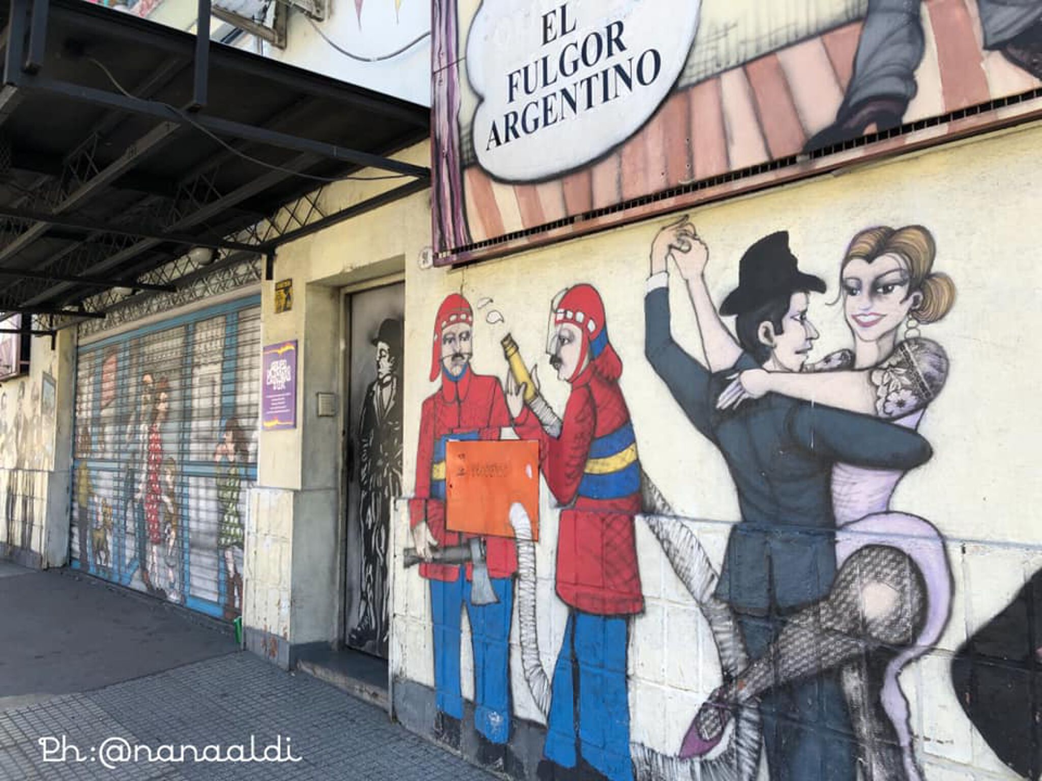 Unknown - Buenos Aires&mdash;Essence of Neigborhood