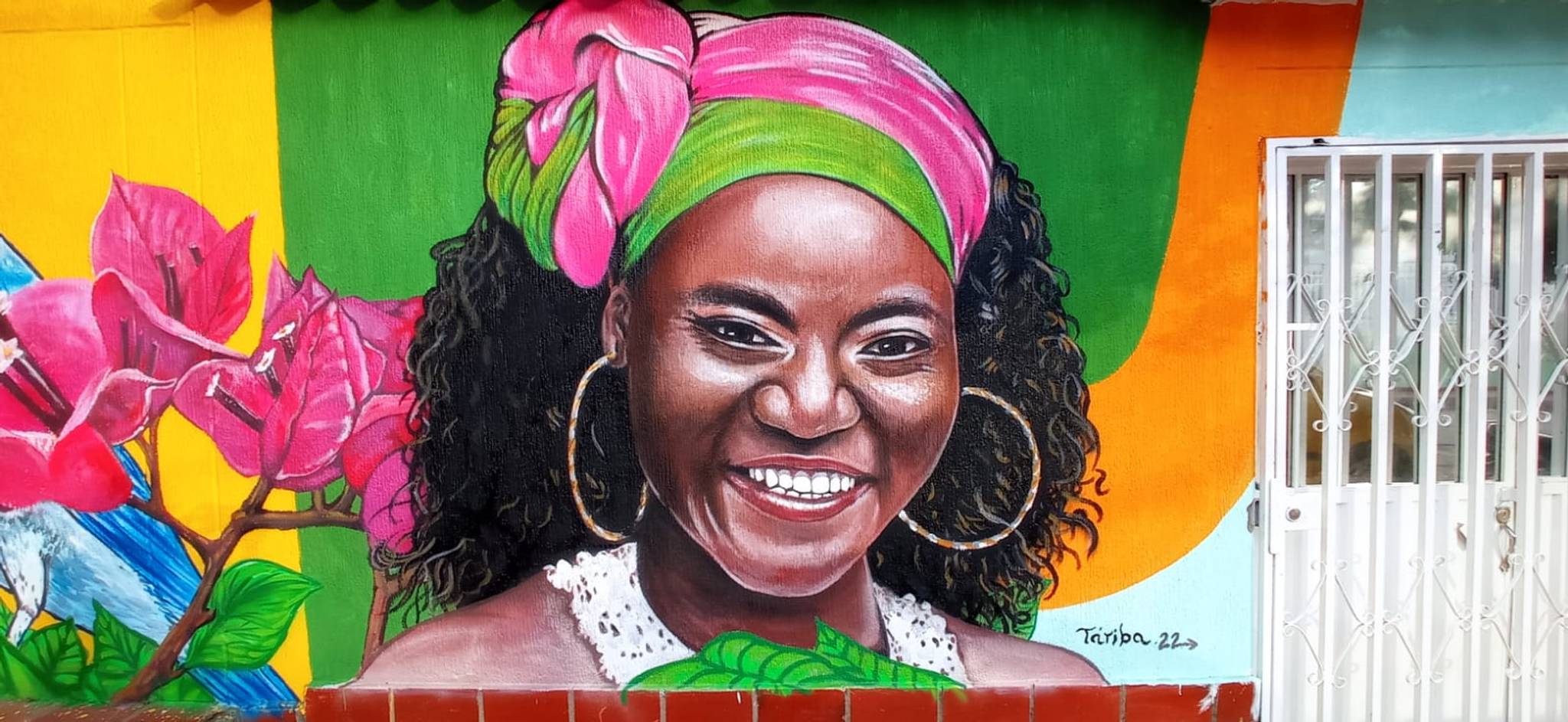 Táriba, Esquema Colectivo, Vicdarina&mdash;Africa Woman