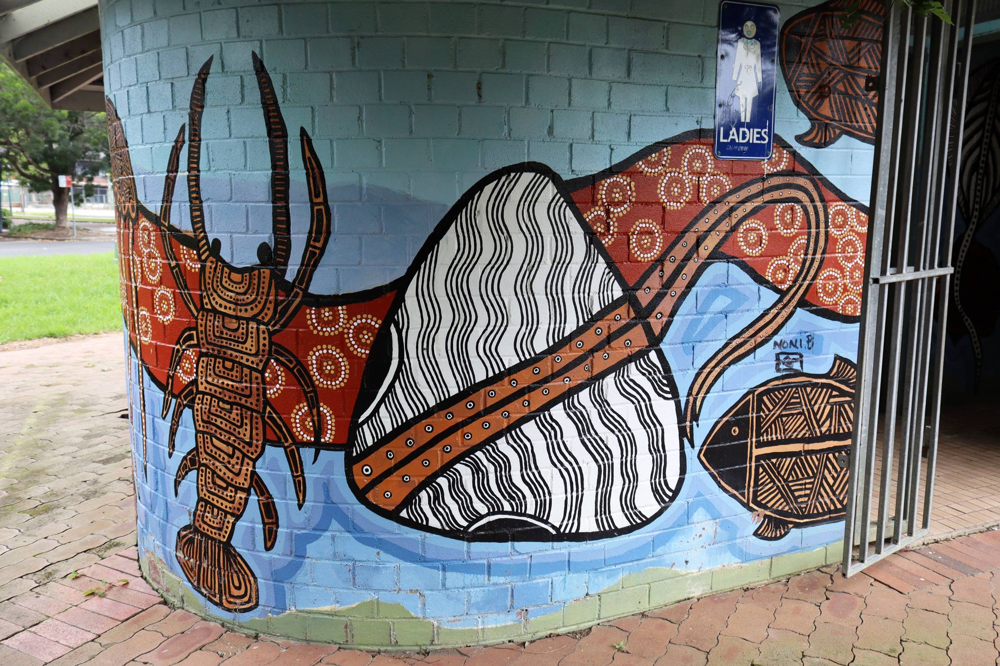 Noni Bonney&mdash;Harry Sawkins Toilet Block