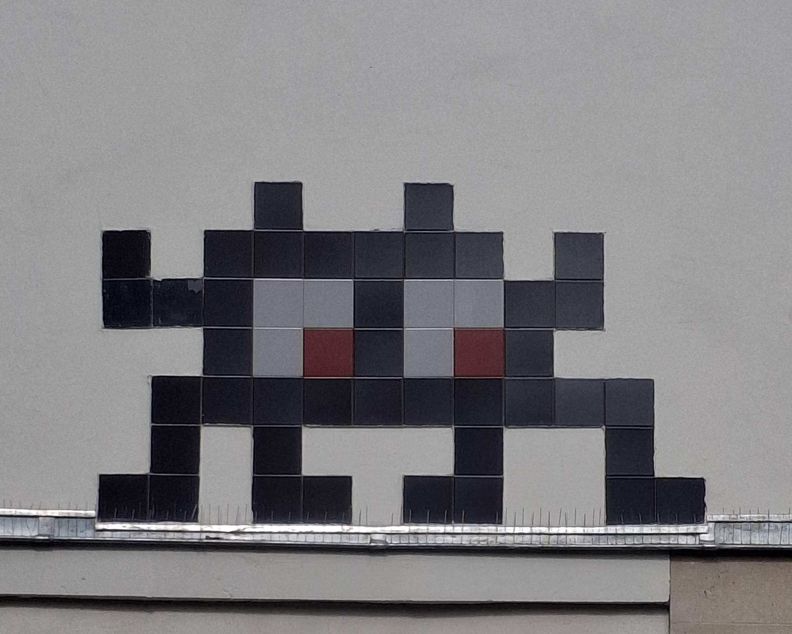 invader&mdash;PA 1445