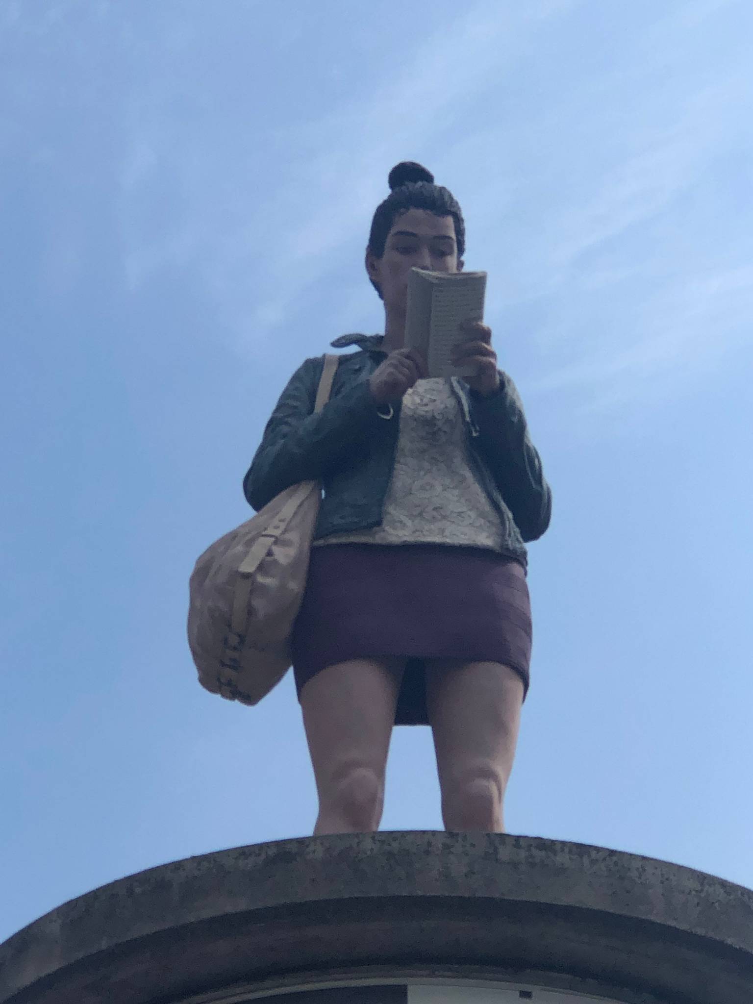 Christoph Pöggeler&mdash;Lesende (Female Reader)