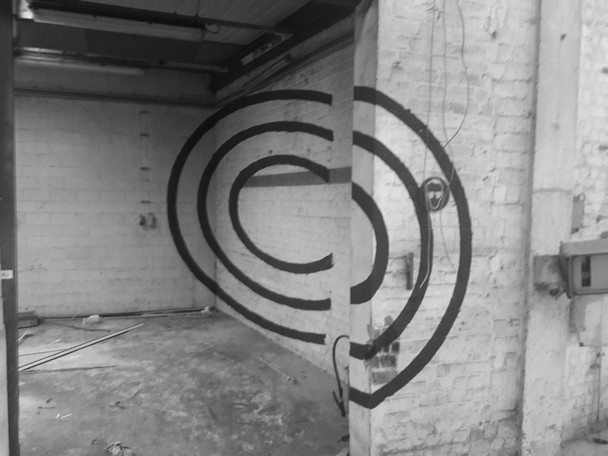 Various Artists, Tuch (BE), Alice&mdash;The Ironfactory