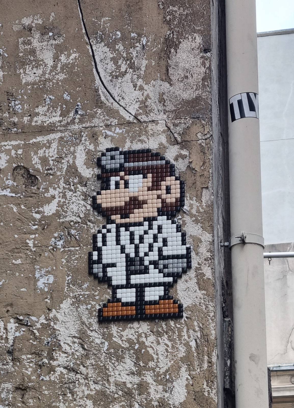 The Mosaist&mdash;Dr House