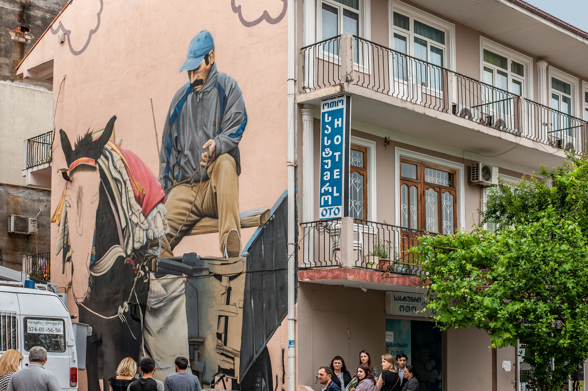 Matthias Mross&mdash;Man with the mule
