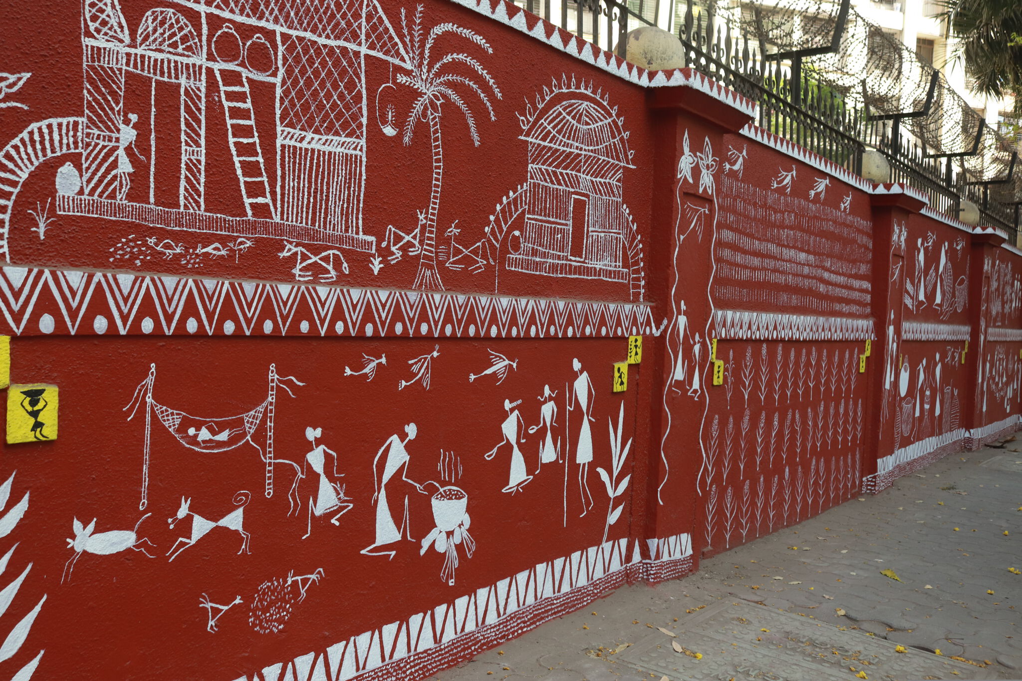 Ratna Singh&mdash;Warli – Going Back To The Roots at Ashok Avenue