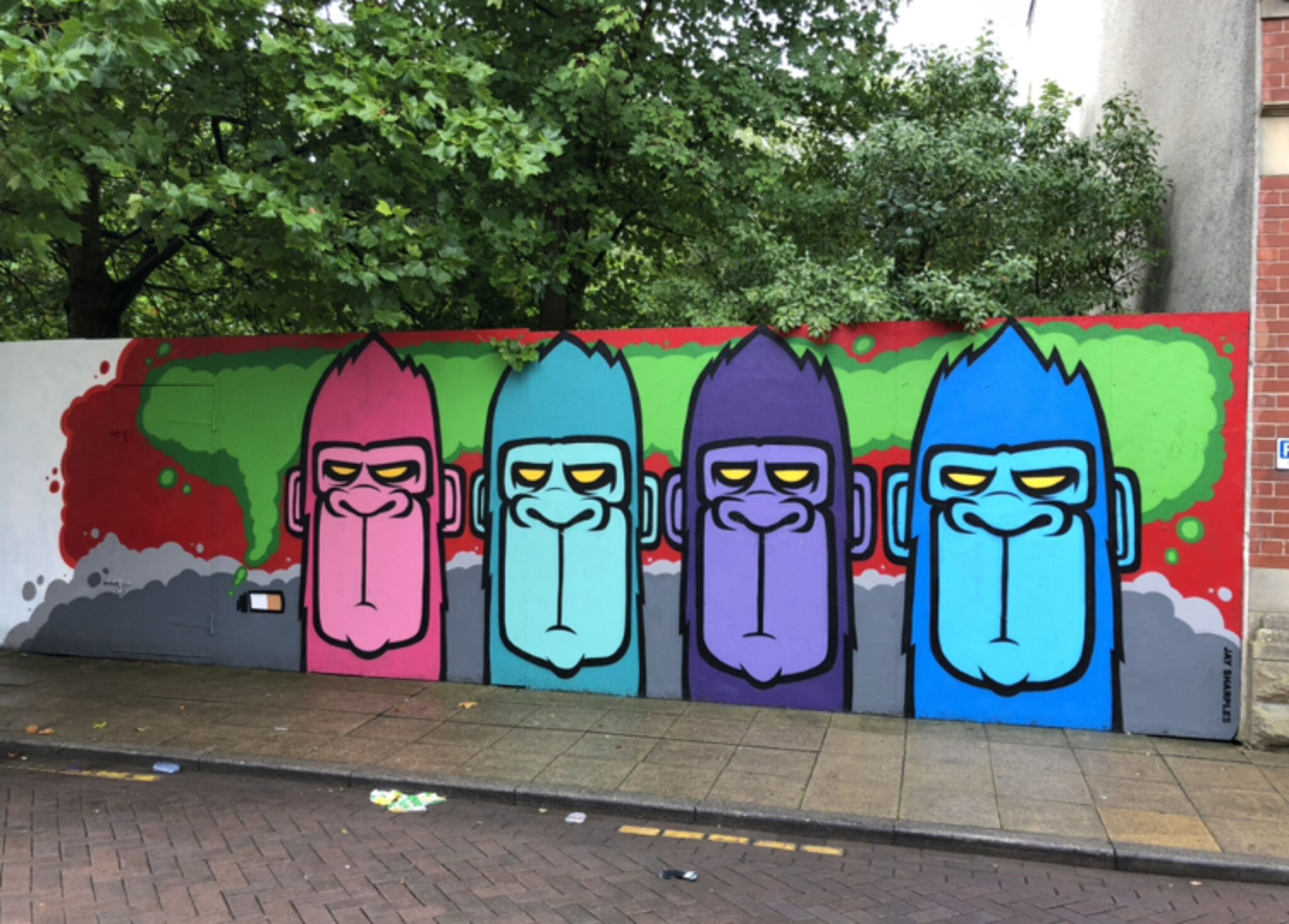 Jay Sharples&mdash;Monkey skulls