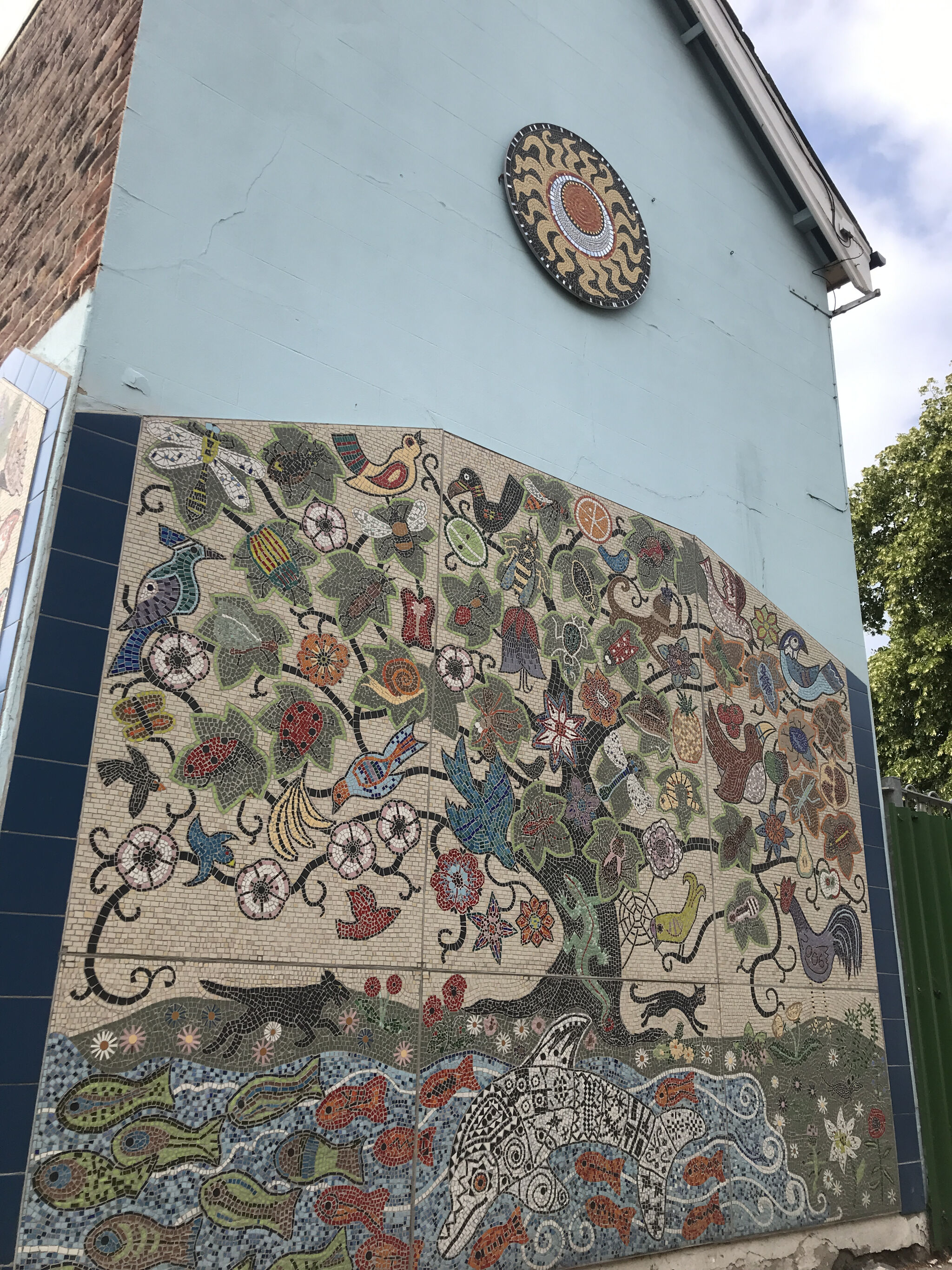 Dot to Dot Arts&mdash;The Somertown Mosaic